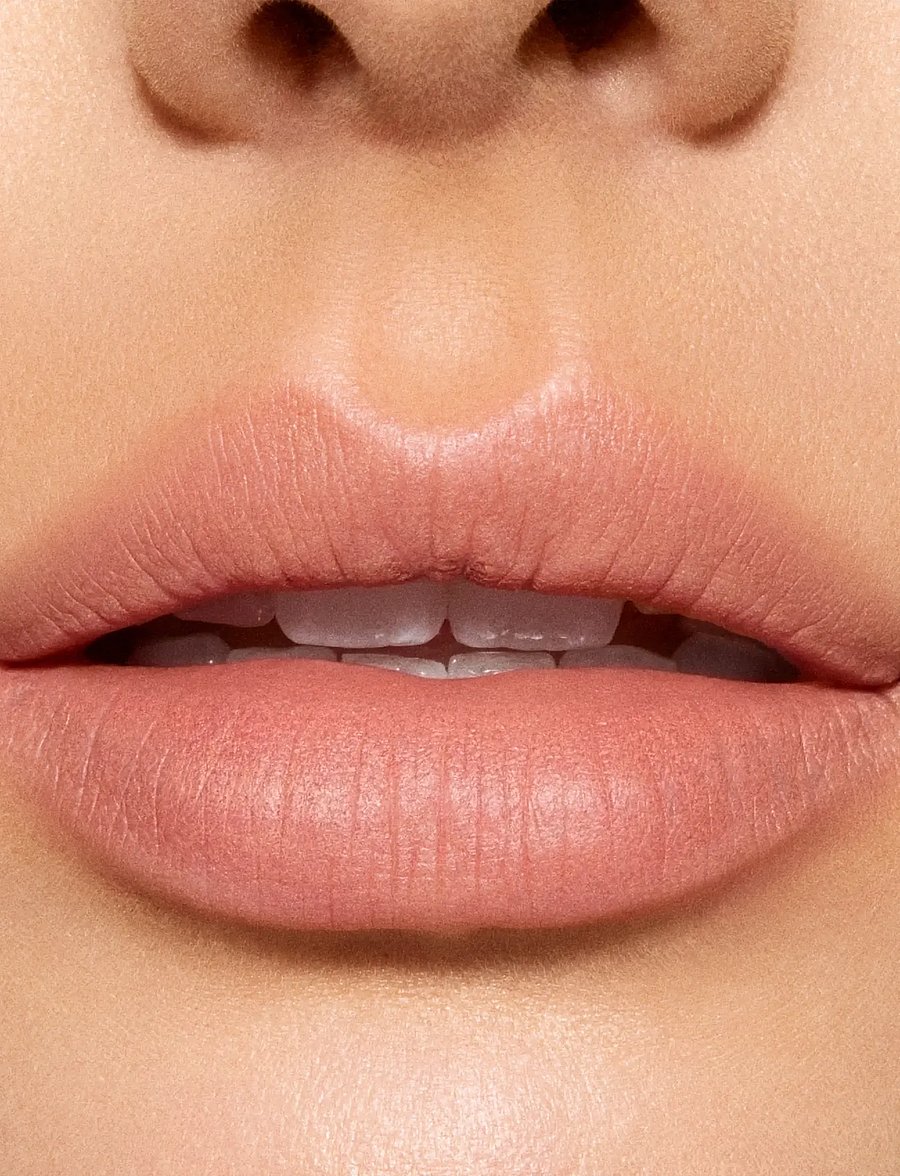 MAC - Powder Kiss Hazy Matte Lipstick - meikit - off the market - 0
