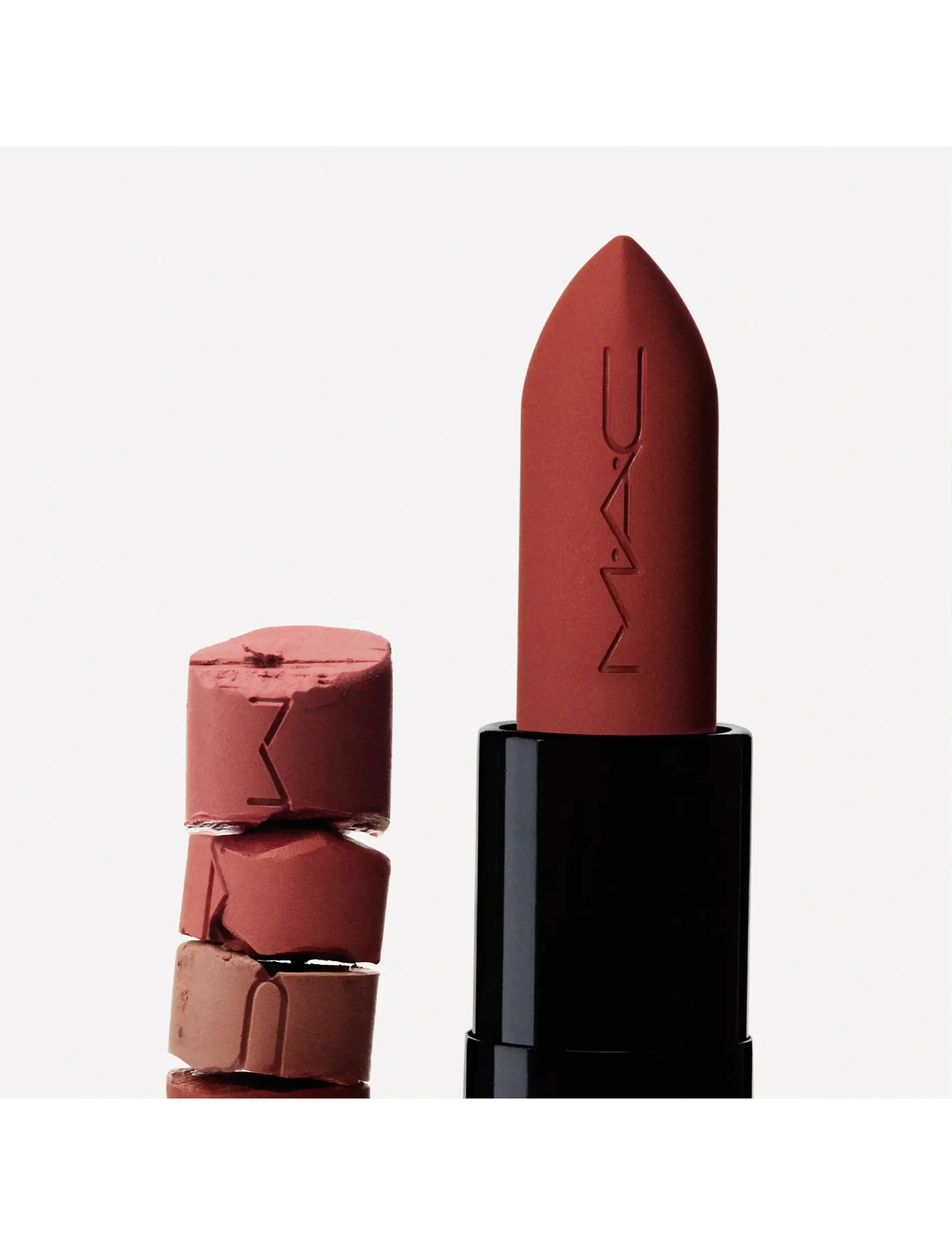 MAC - Powder Kiss Hazy Matte Lipstick - makeup - girls weekend - 3