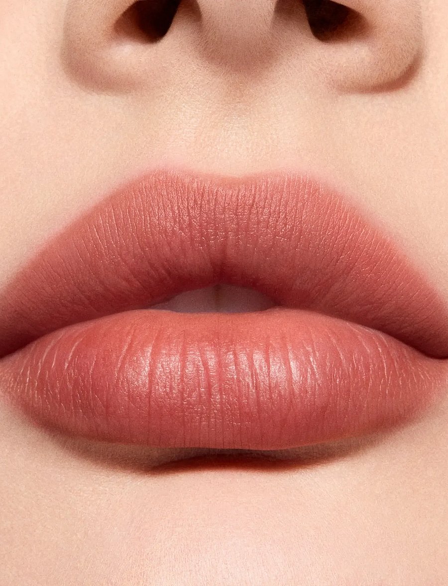 MAC - Powder Kiss Hazy Matte Lipstick - makeup - turn to the left - 0