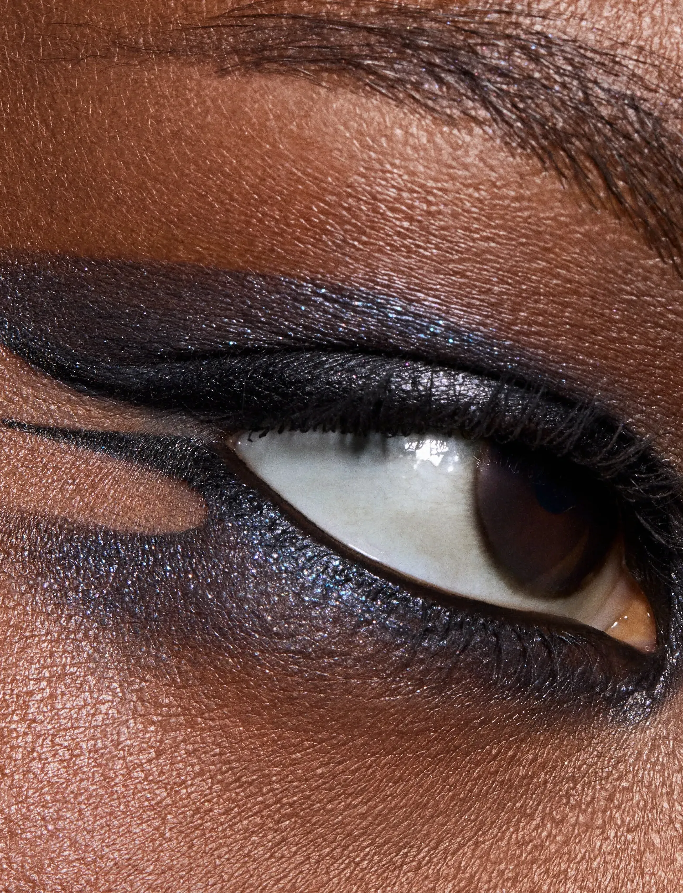 MAC - Eye Shadow Metallic - Øjne & bryn - illuminaughty - 5
