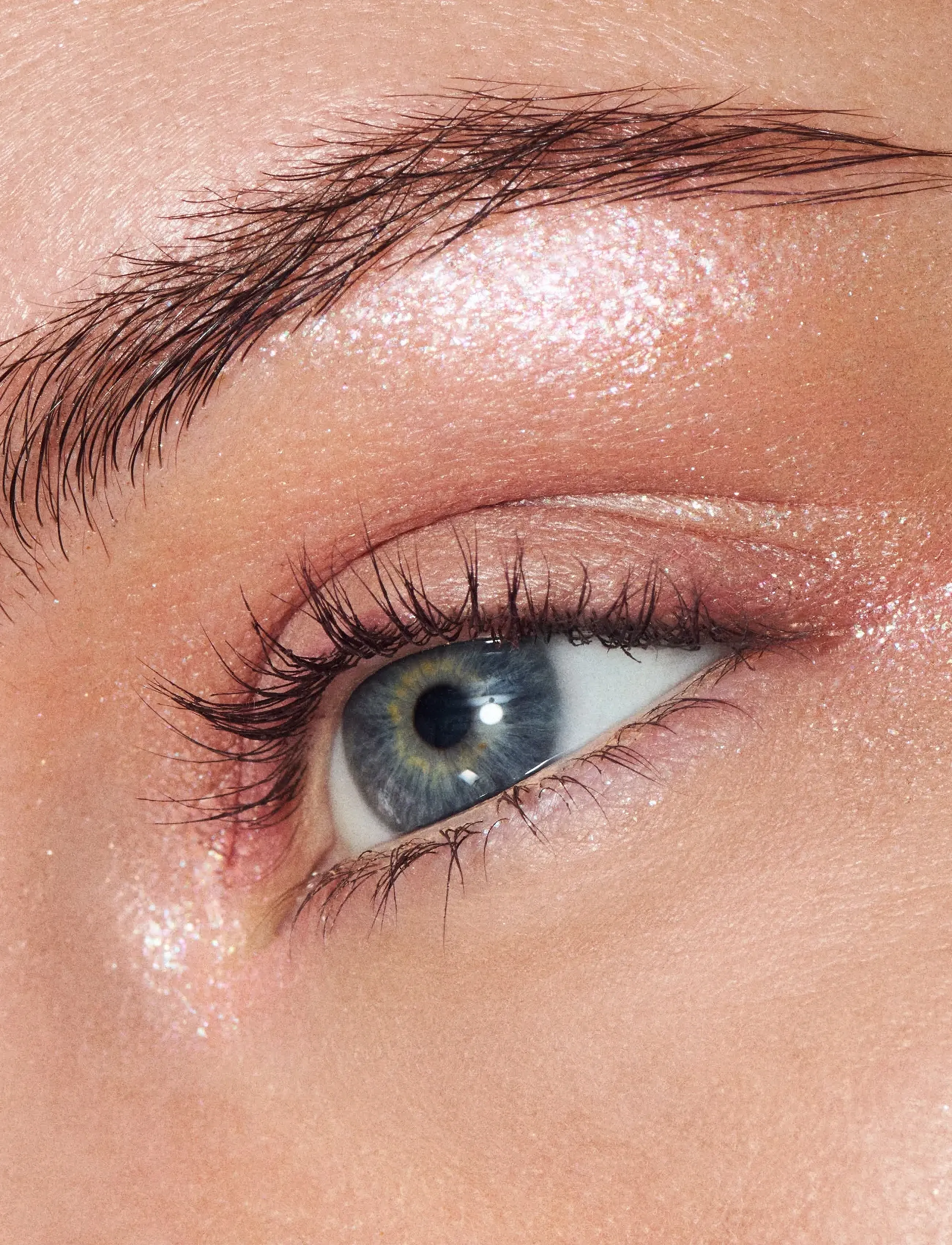 MAC Dazzleshadow Liquid Eye Shadow, 4.4 ml, Black, Øjenskygger > Øjenskygge - Ikke Paletter, Dame