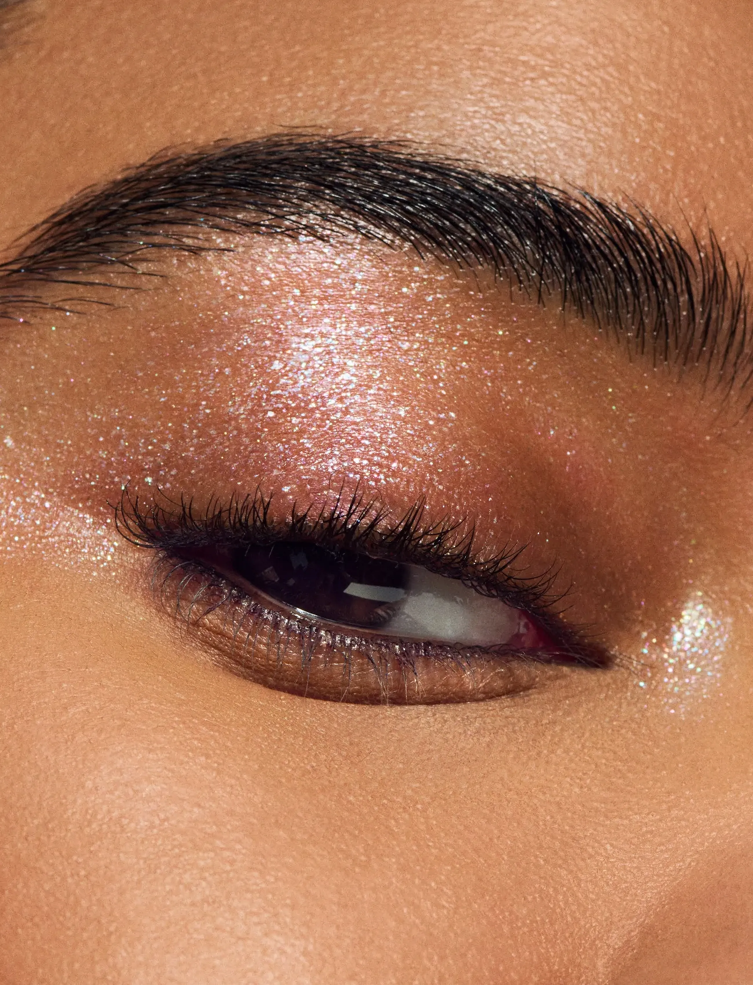 MAC - Dazzleshadow Liquid Eye Shadow - makeup - not scared to sparkle - 5