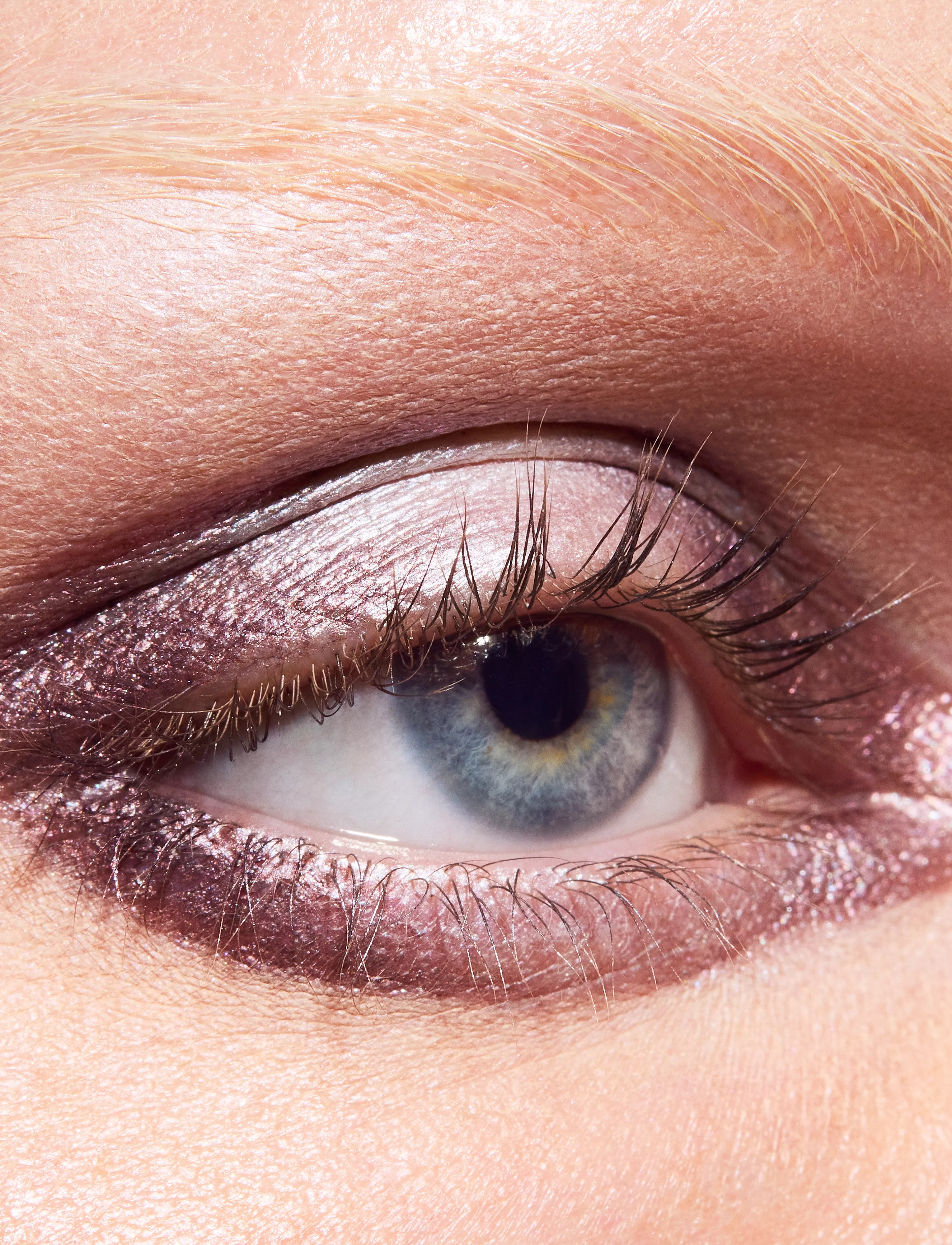 MAC - Dazzleshadow Eyeshadow Stick - taupeitoff - 3