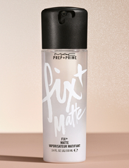 MAC - Fix + Matte Setting Spray - setting spray - mattifying mist - 7