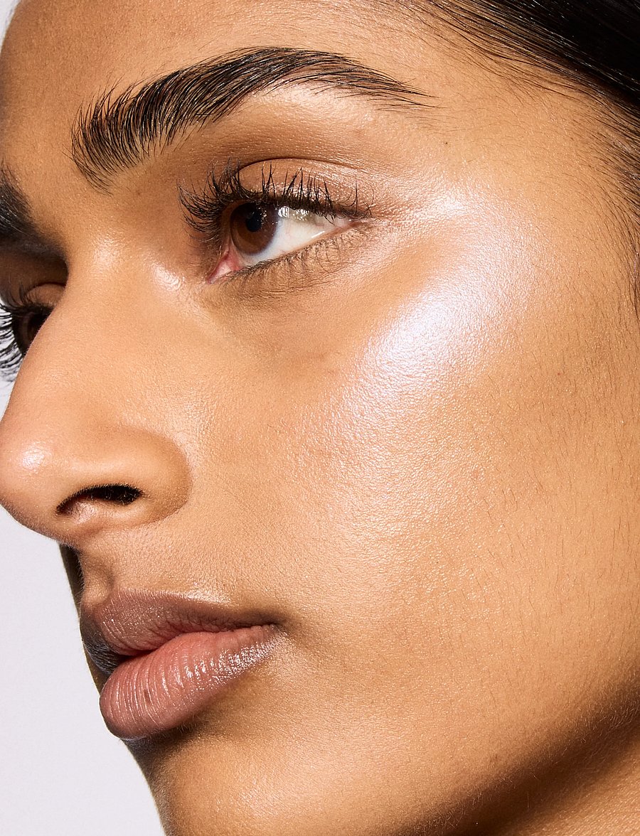 MAC - Glow Play Bouncy Highlighter - makeup - wind chill - 4
