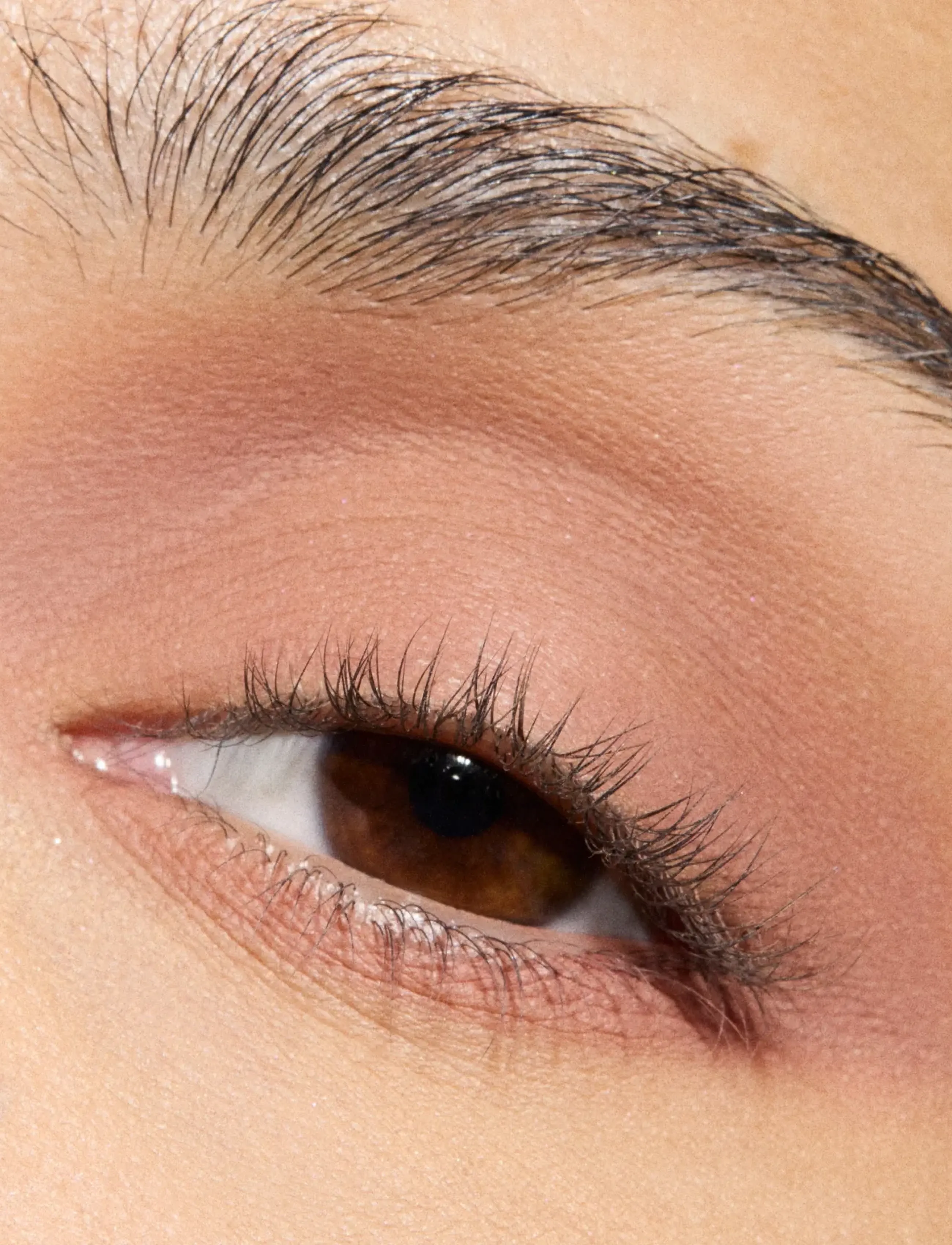 MAC - Multisculpt Matte Liquid Eyeshadow - konfirmation - cool spice - 4