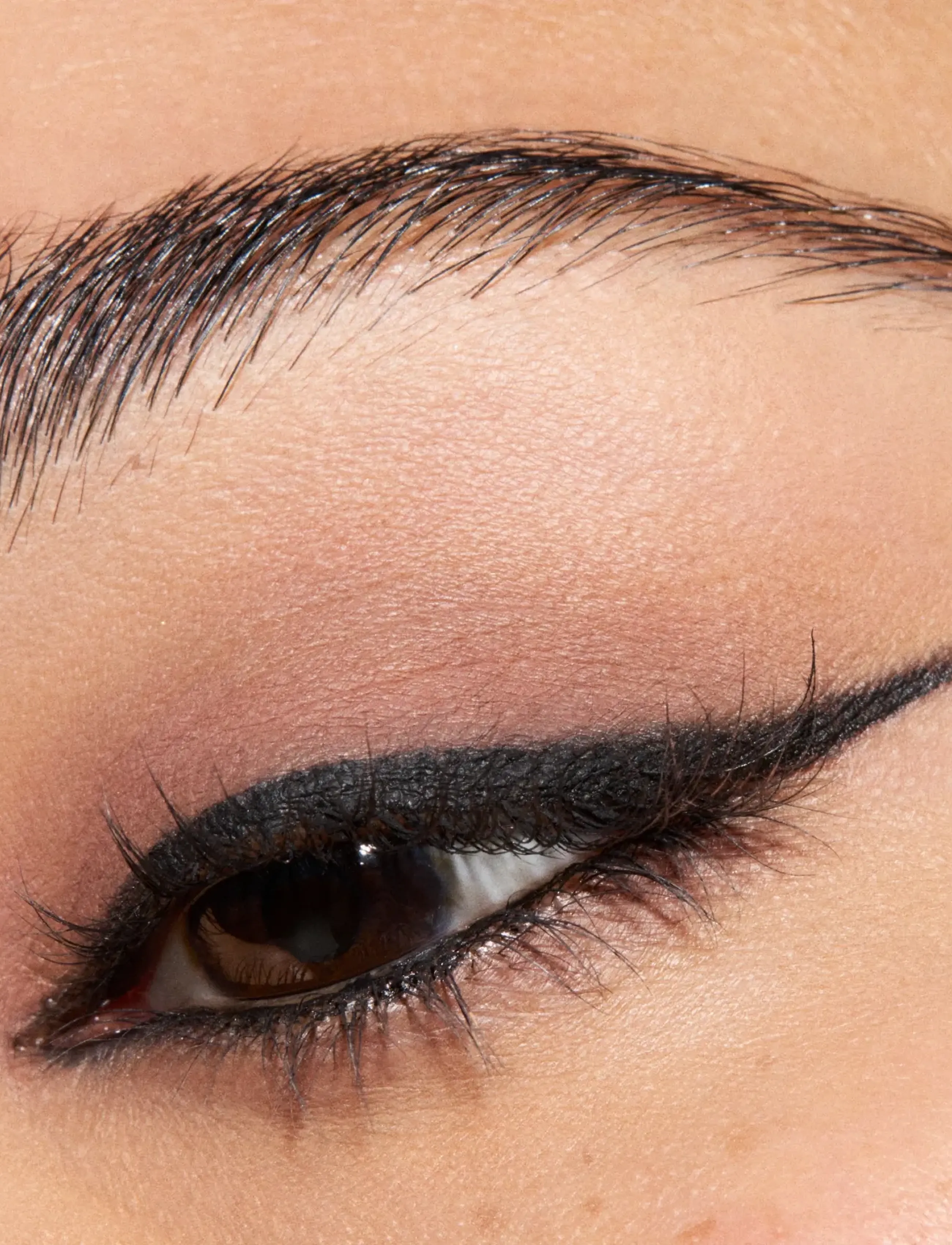 MAC - Multisculpt Matte Liquid Eyeshadow - konfirmation - baby got mac - 5