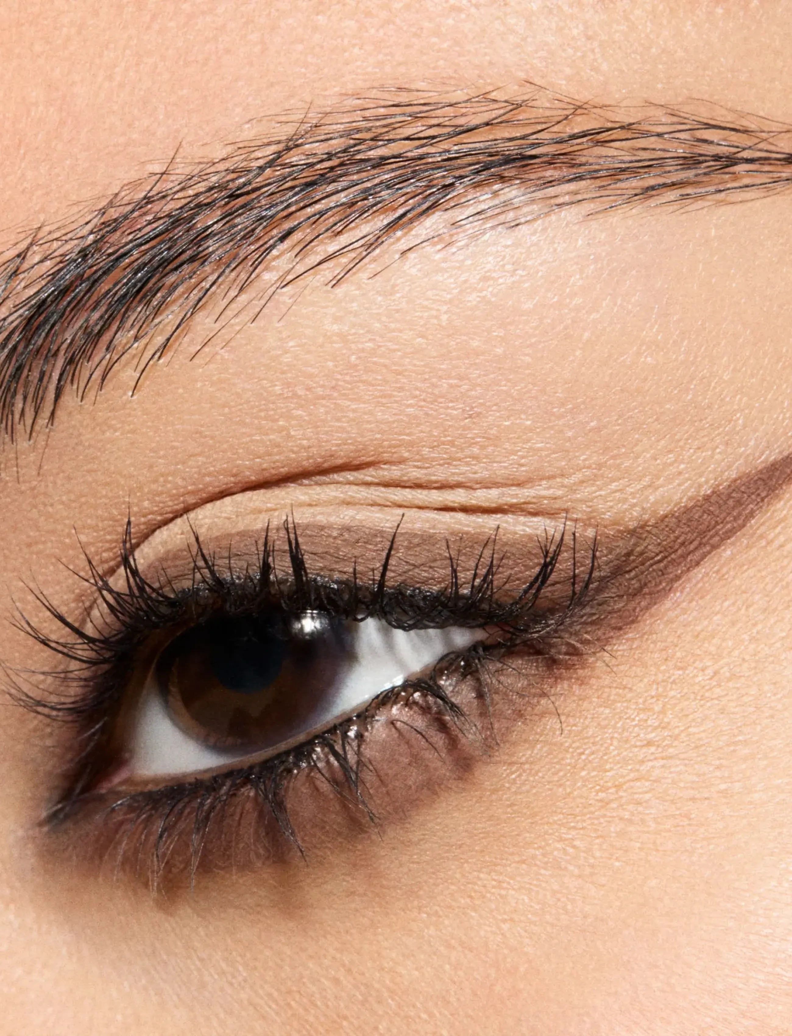 MAC - Multisculpt Matte Liquid Eyeshadow - konfirmation - espresso - 4