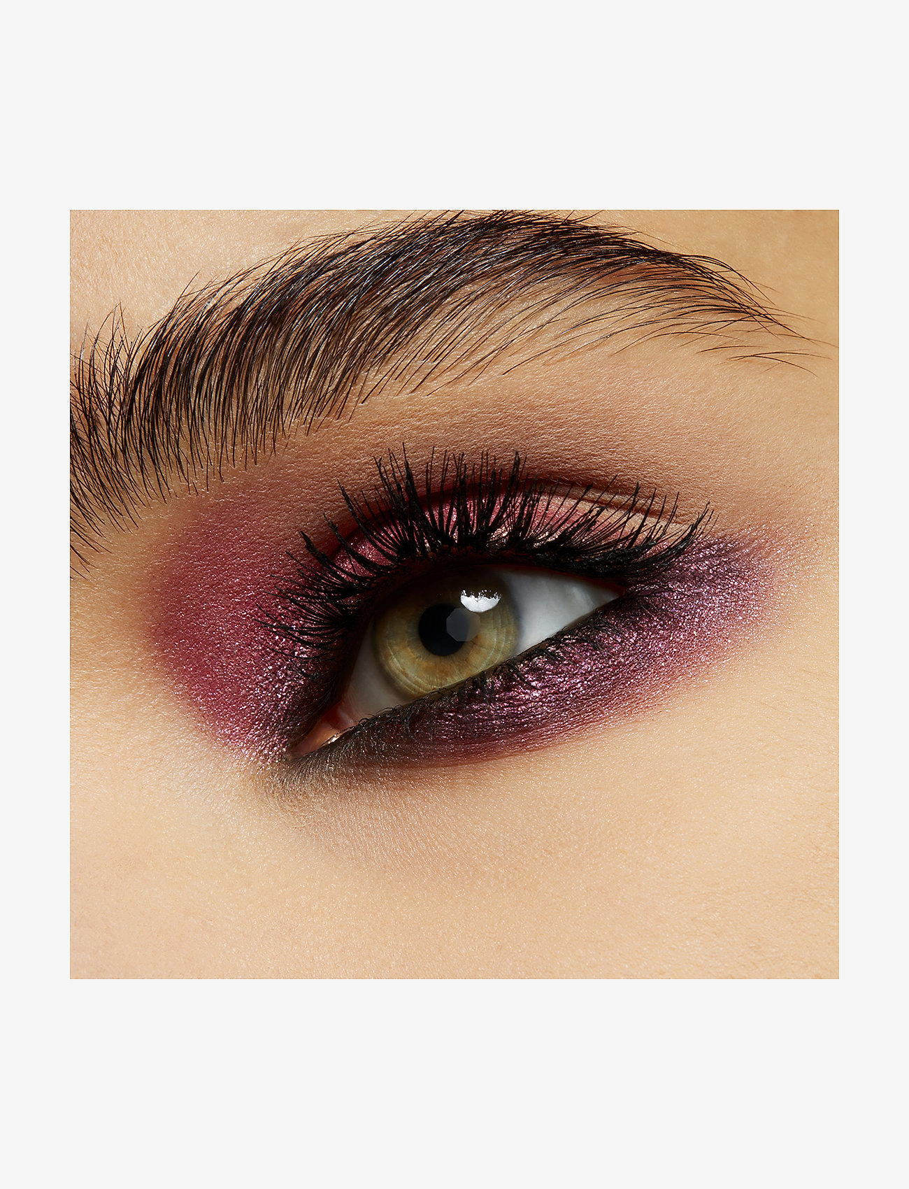 MAC - Dazzleshadow Extreme  Single Eye Shadow - makeup - celebutante - 3