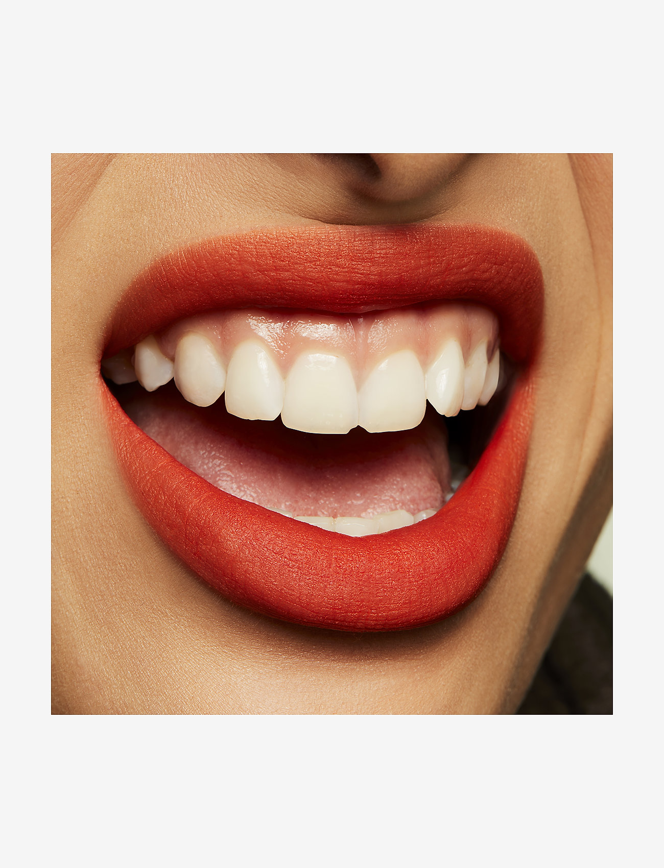 MAC - Powder Kiss Liquid Lipstick - sminke - resort season - 3