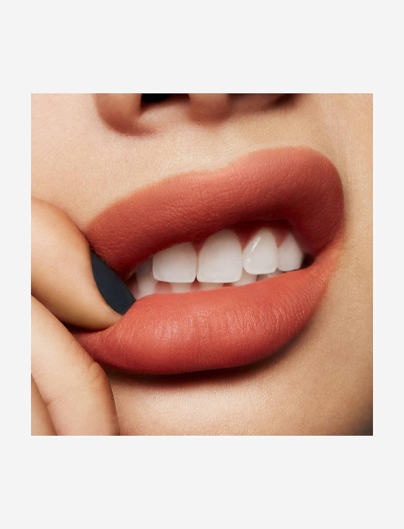 MAC - Powder Kiss Liquid Lipstick - makeup - sorry not sorry - 2