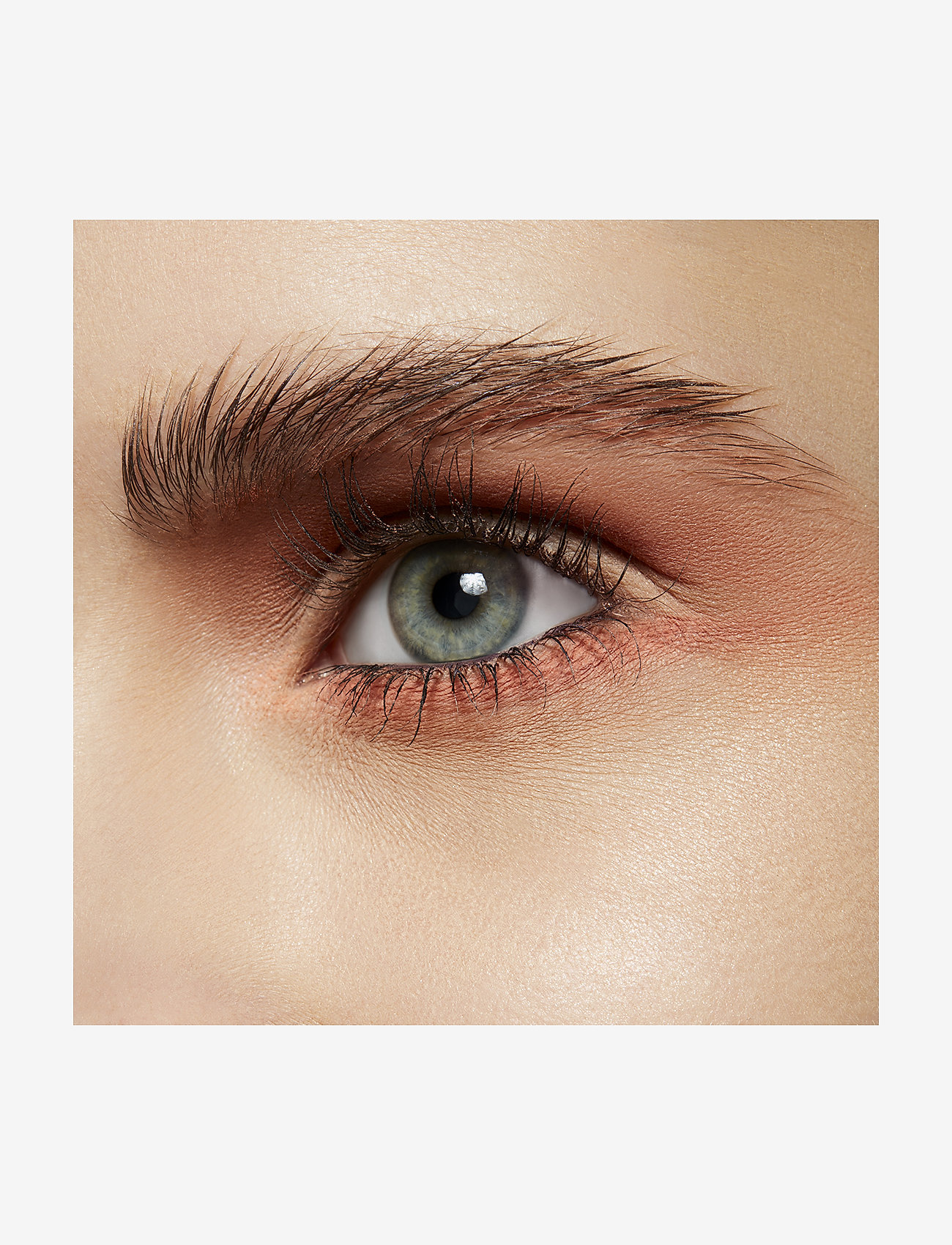 MAC - Powder Kiss  Single Eye Shadow - Øjne & bryn - strike a pose - 2