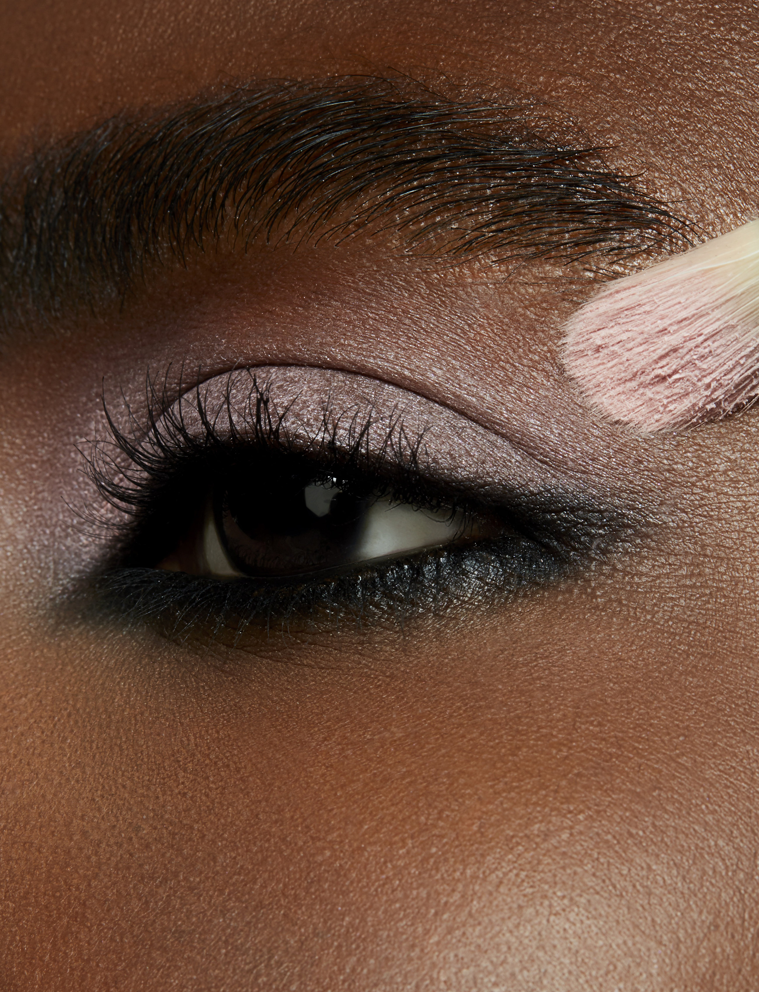 MAC - Powder Kiss  Single Eye Shadow - Ögon & bryn  - felt cute - 3