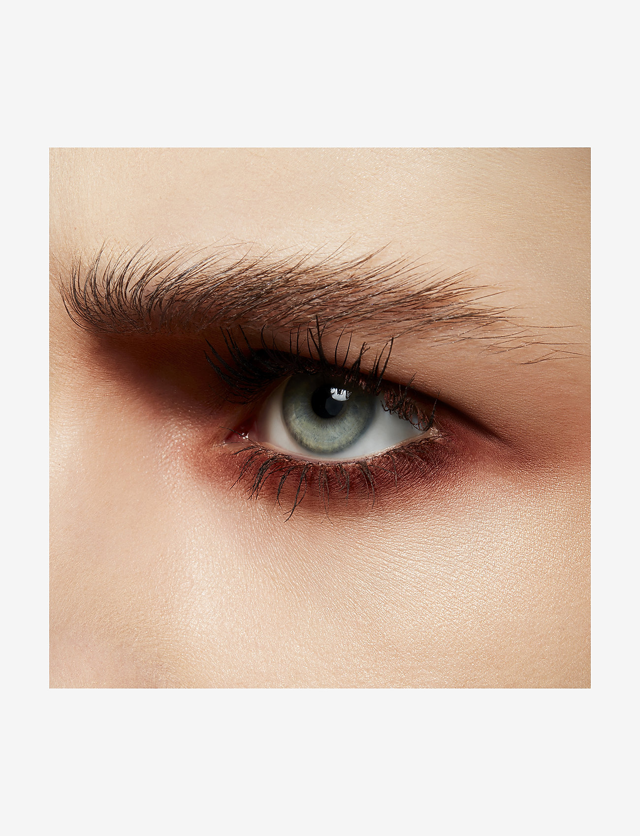 MAC - Powder Kiss  Single Eye Shadow - konfirmationstøj - devoted to chili - 2