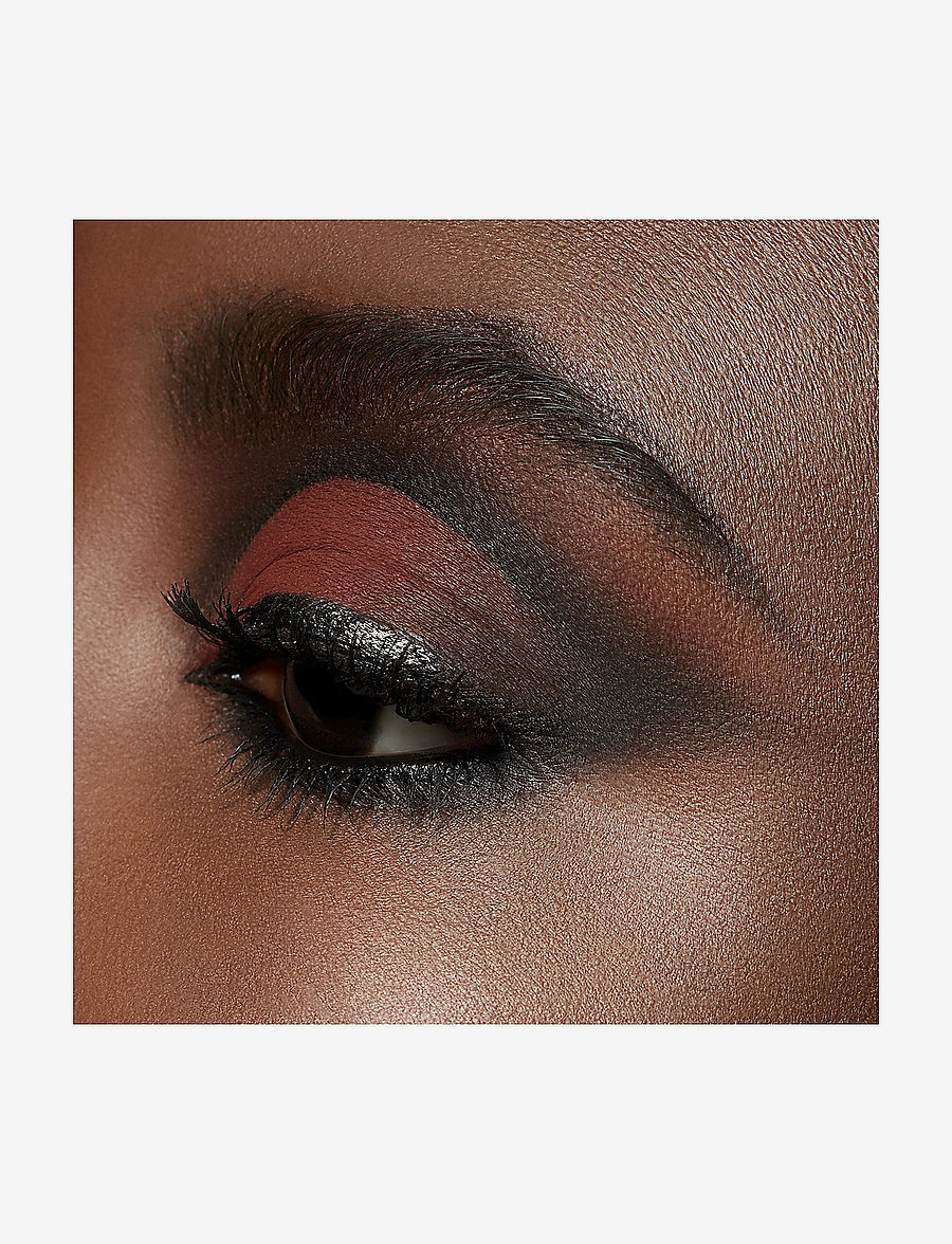 MAC - Powder Kiss Single Eye Shadow - Ögon & bryn - devoted to chili - 4