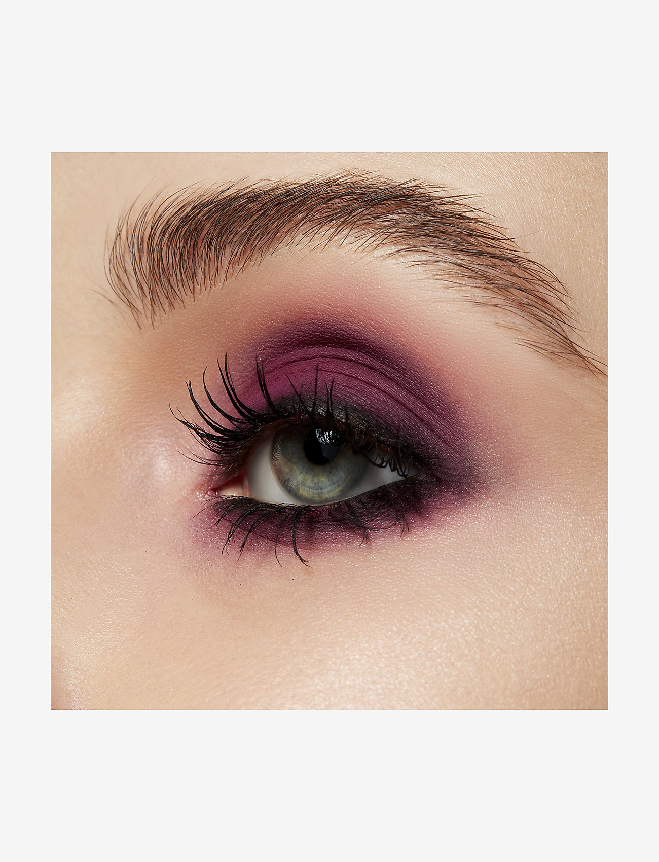MAC - Powder Kiss  Single Eye Shadow - Øjne & bryn - lens blur - 2