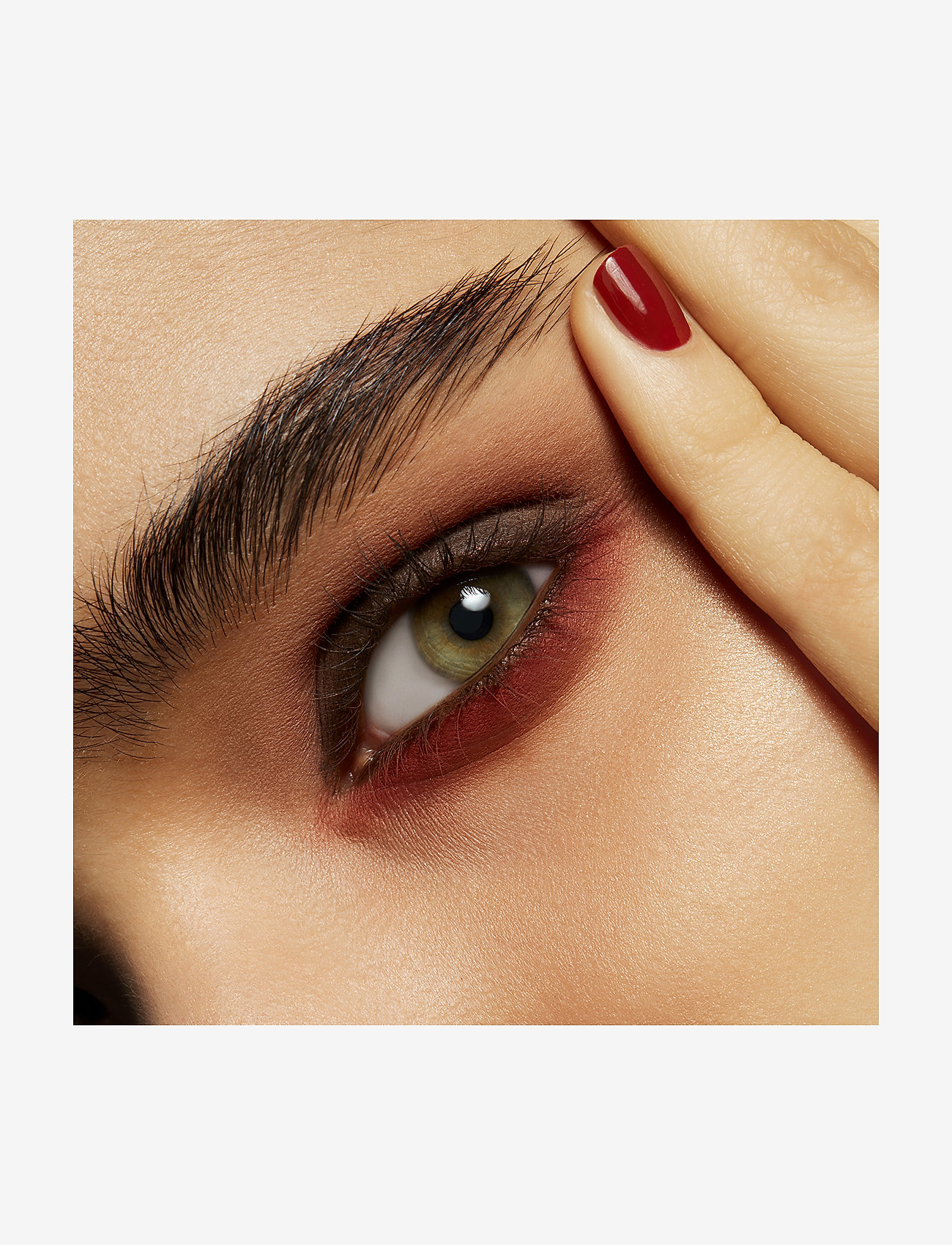 MAC - Powder Kiss  Single Eye Shadow - konfirmation - so haute right now - 3