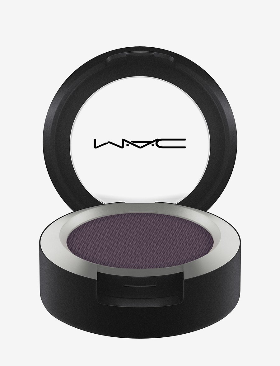 MAC - Powder Kiss Single Eye Shadow - makeup - it's vintage - 1