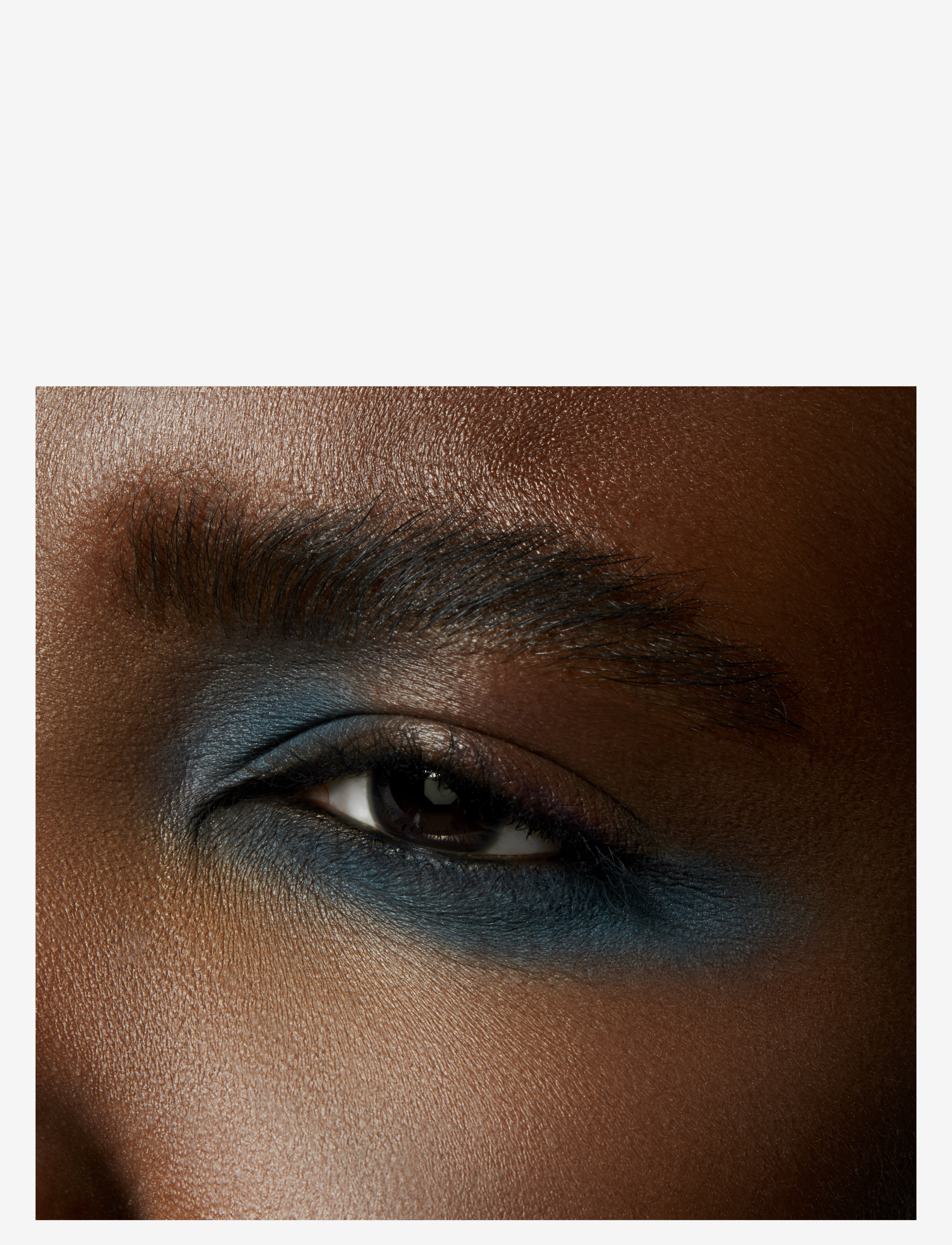MAC - Powder Kiss Single Eye Shadow - makeup - good jeans - 4