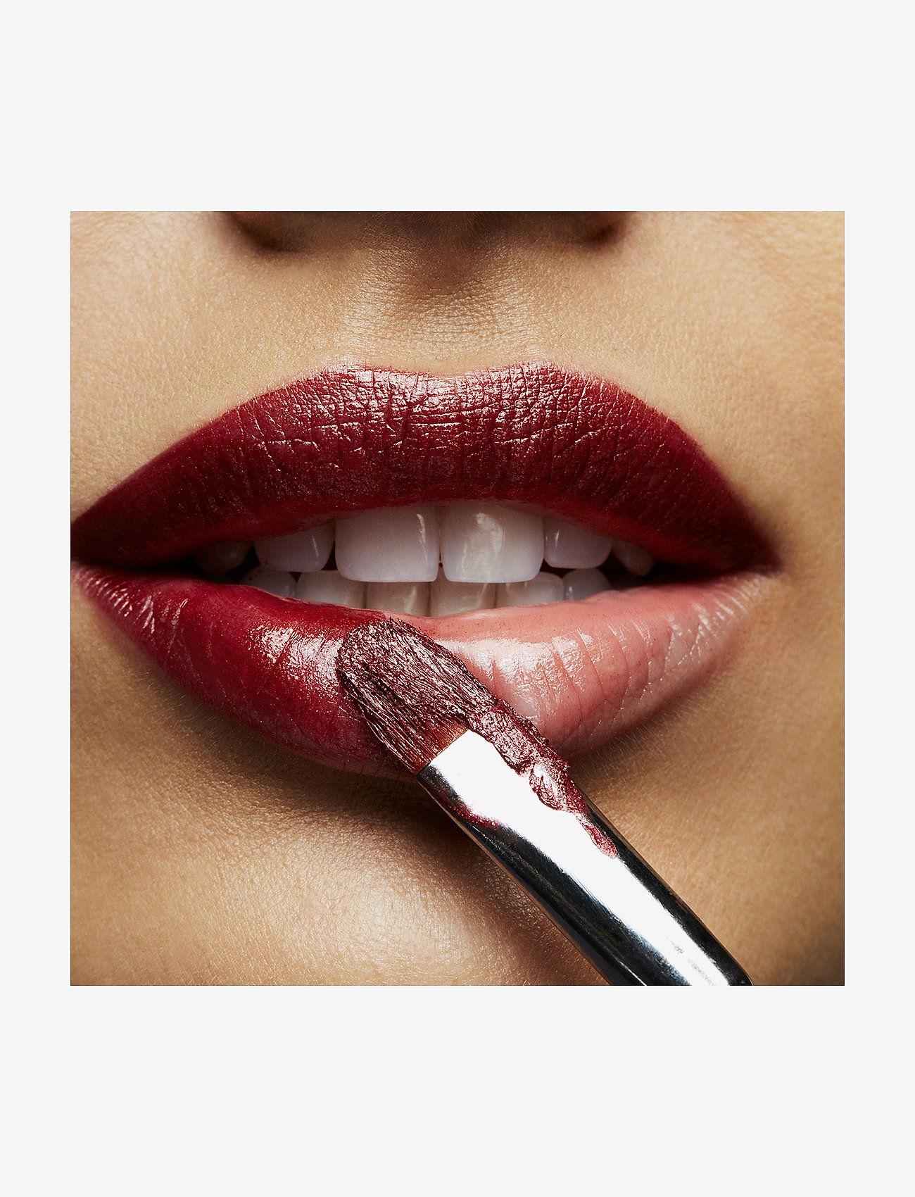 Frost Lipstick 3