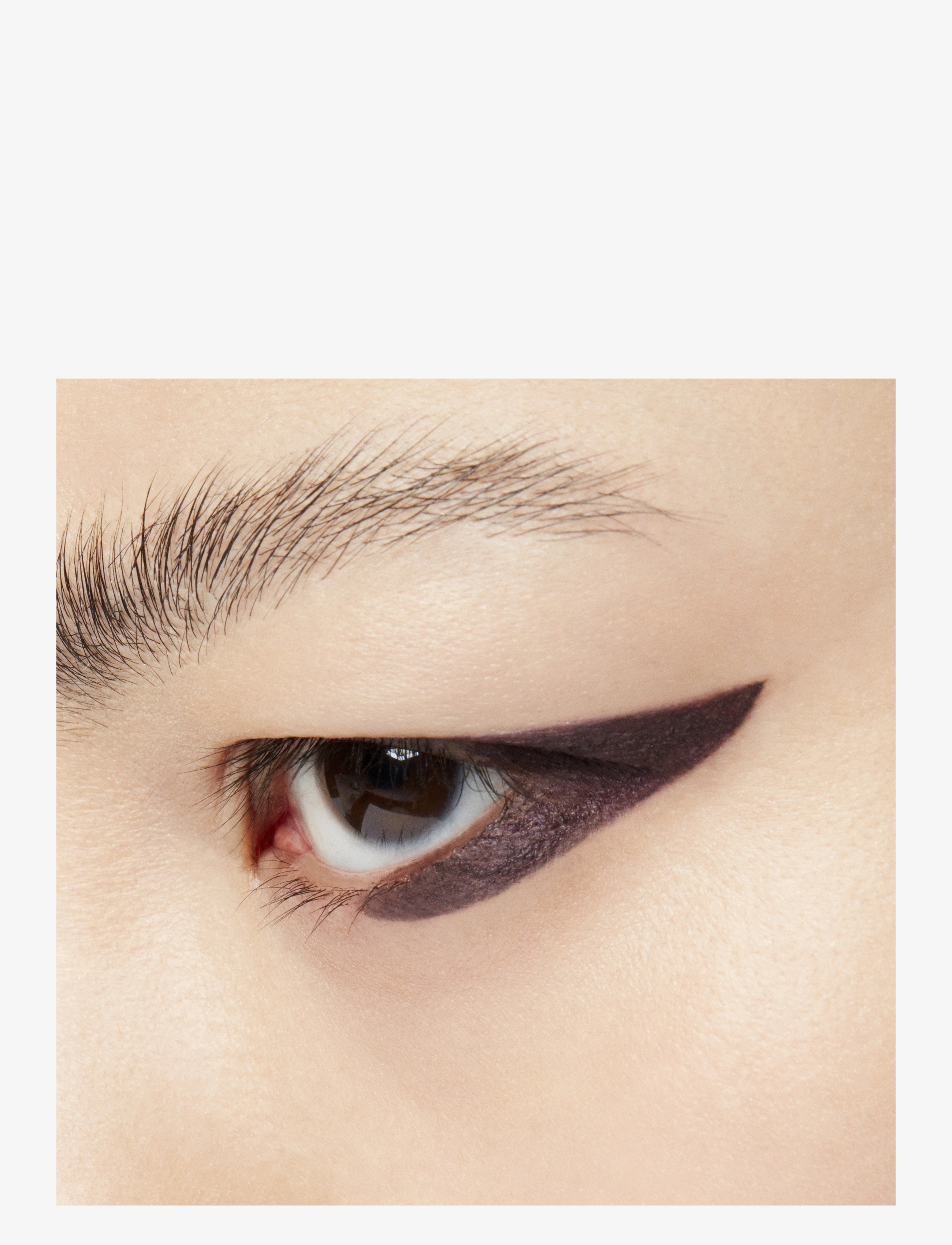 MAC - Colour Excess Gel Pencil Eye Liner - smink - graphic content - 1