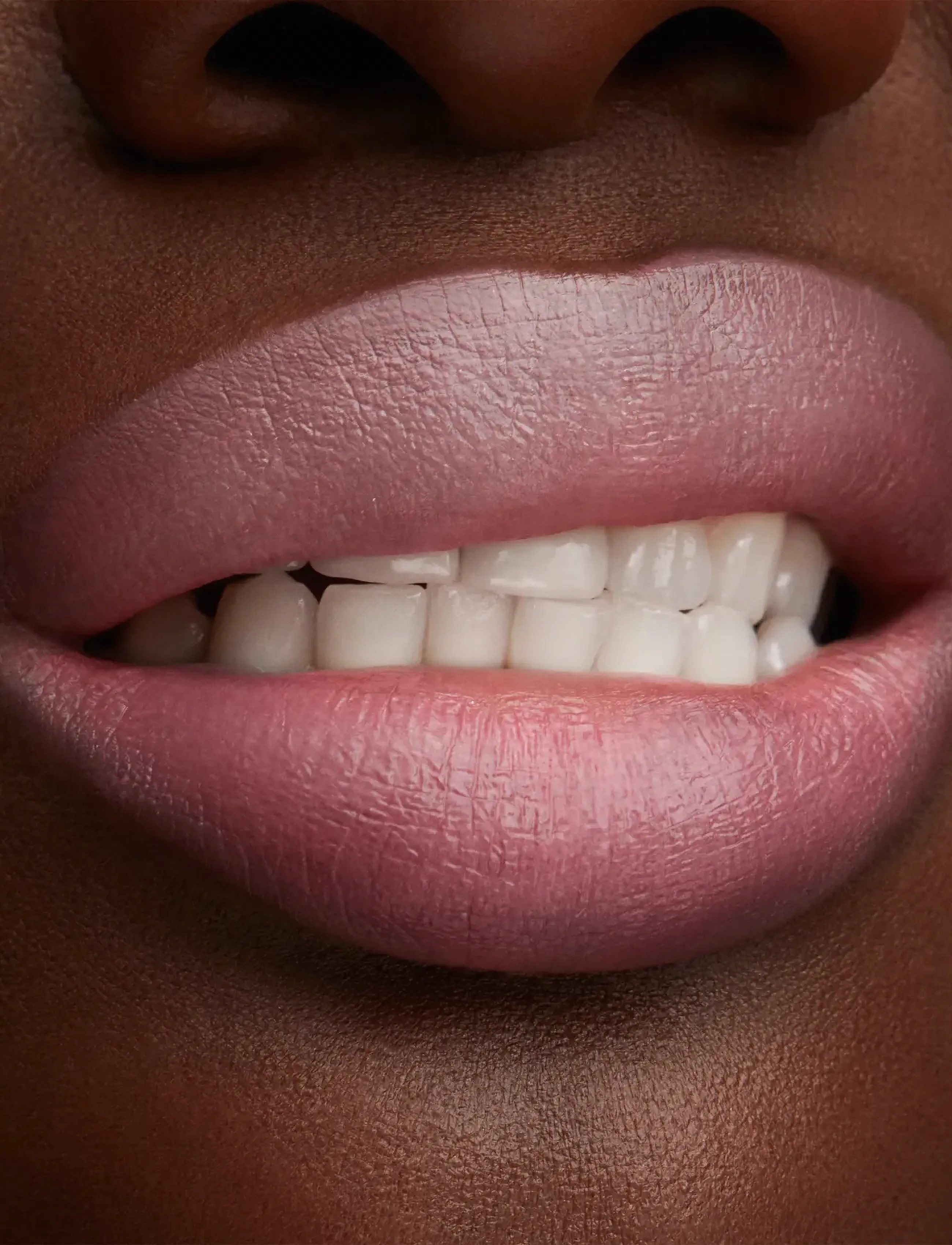 MAC - AMPLIFIED CRÈME Lipstick - makeup - syrup - 4