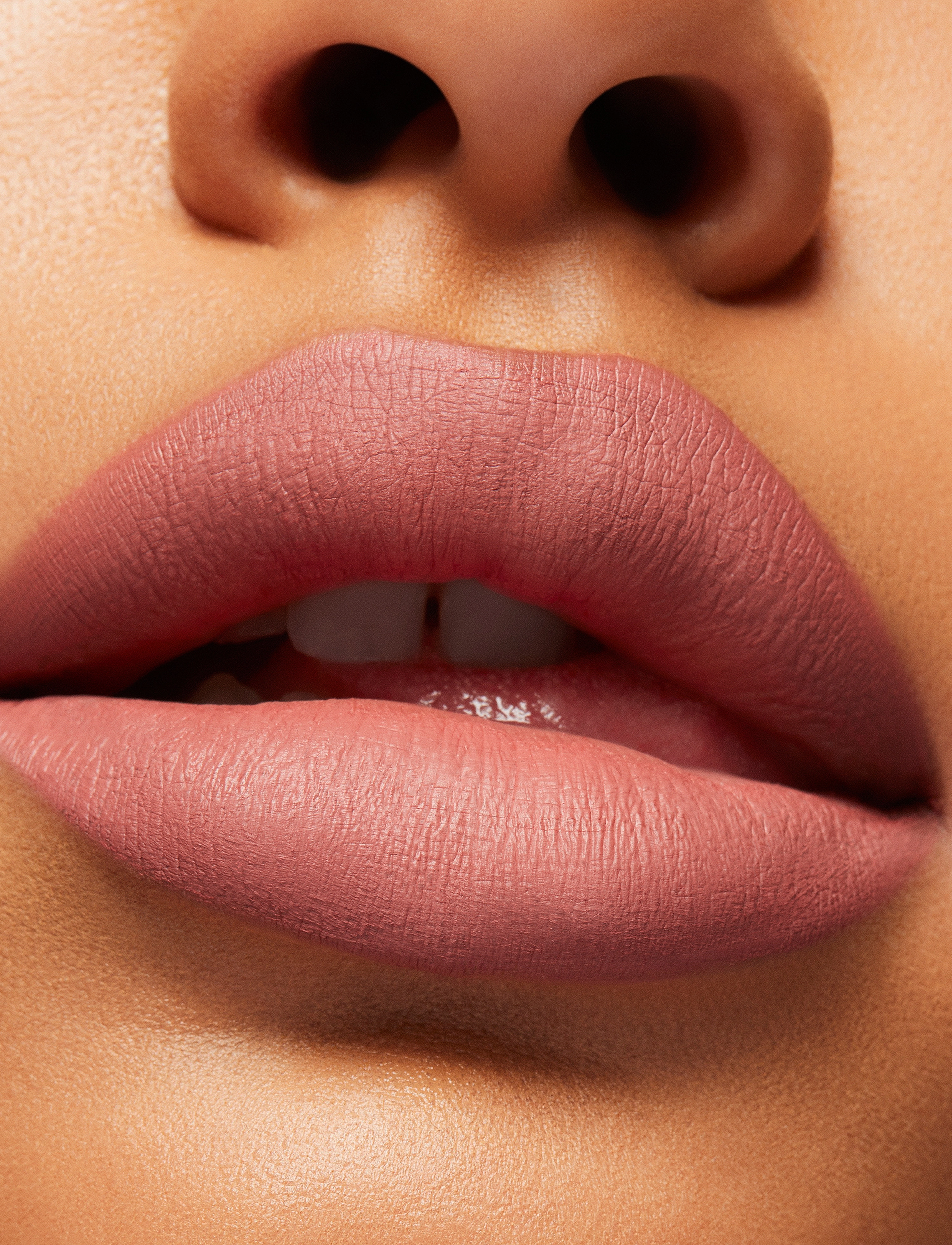 MAC - Locked Kiss Liquid Lipstick - makeup - mischief - 2