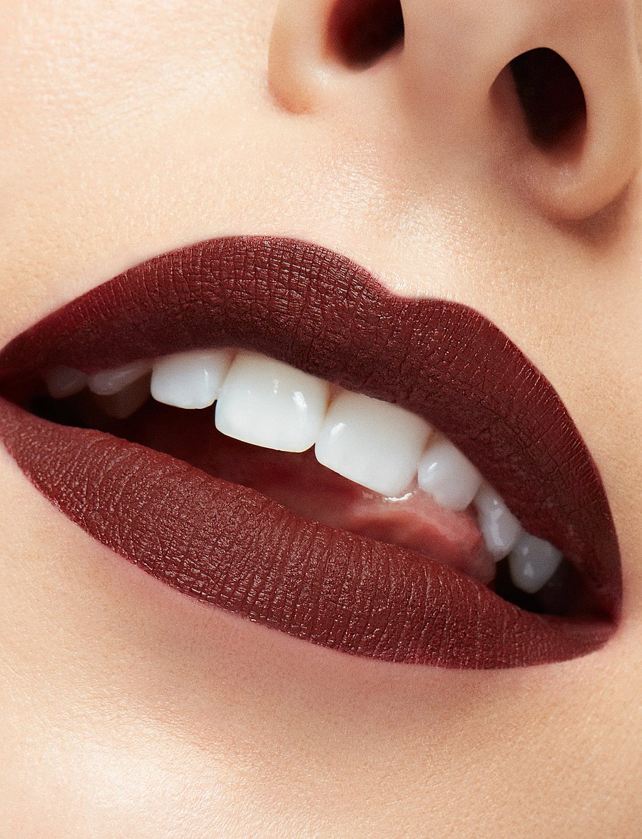 MAC - Locked Kiss Liquid Lipstick - smink - carnivore - 0