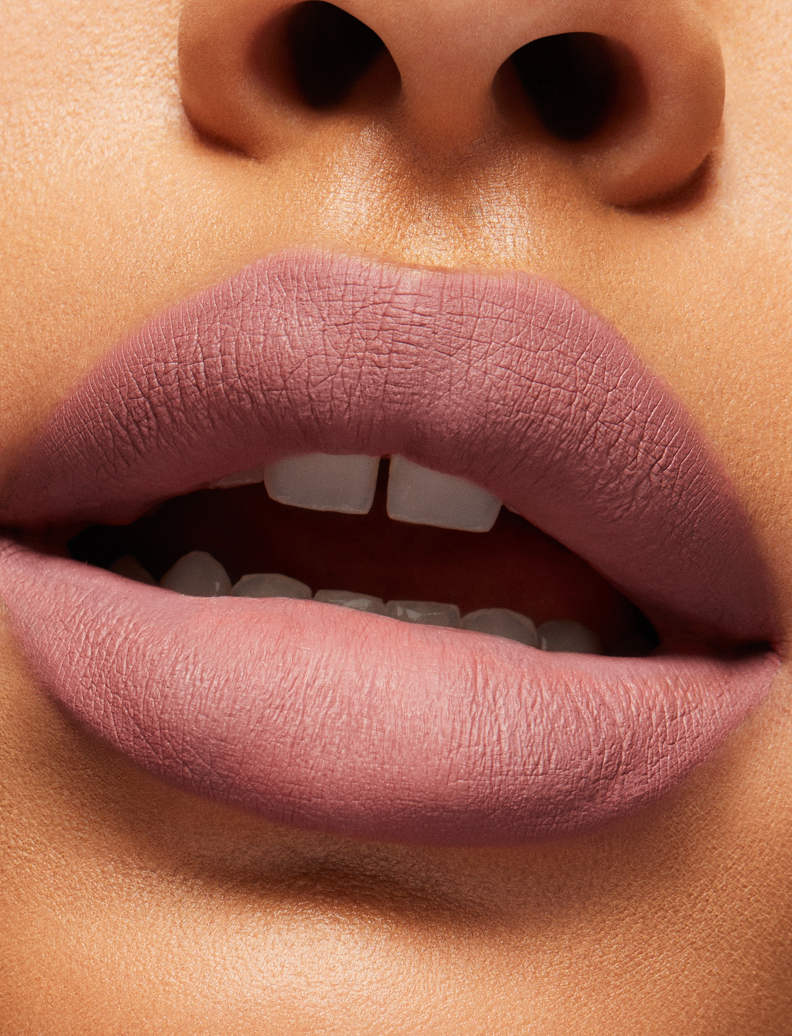 MAC - Locked Kiss Liquid Lipstick - smink - upgraded - 2