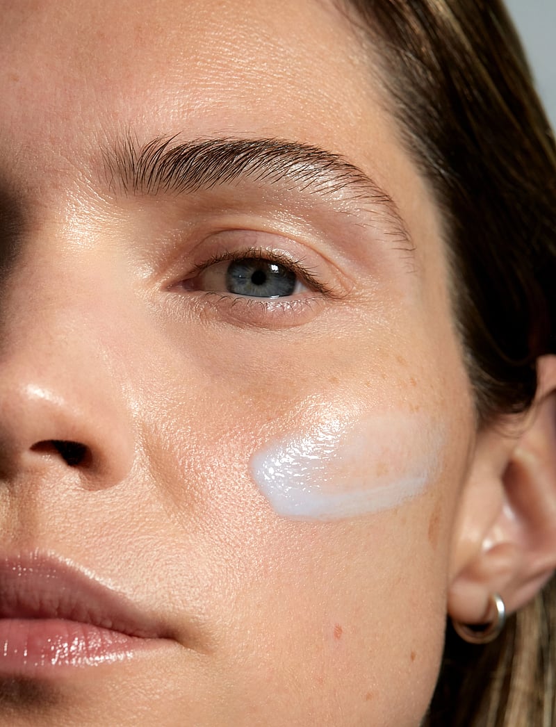 MÁDARA - RETINOL ALTERNATIVE Plant-Powered Serum - sermi - clear - 3