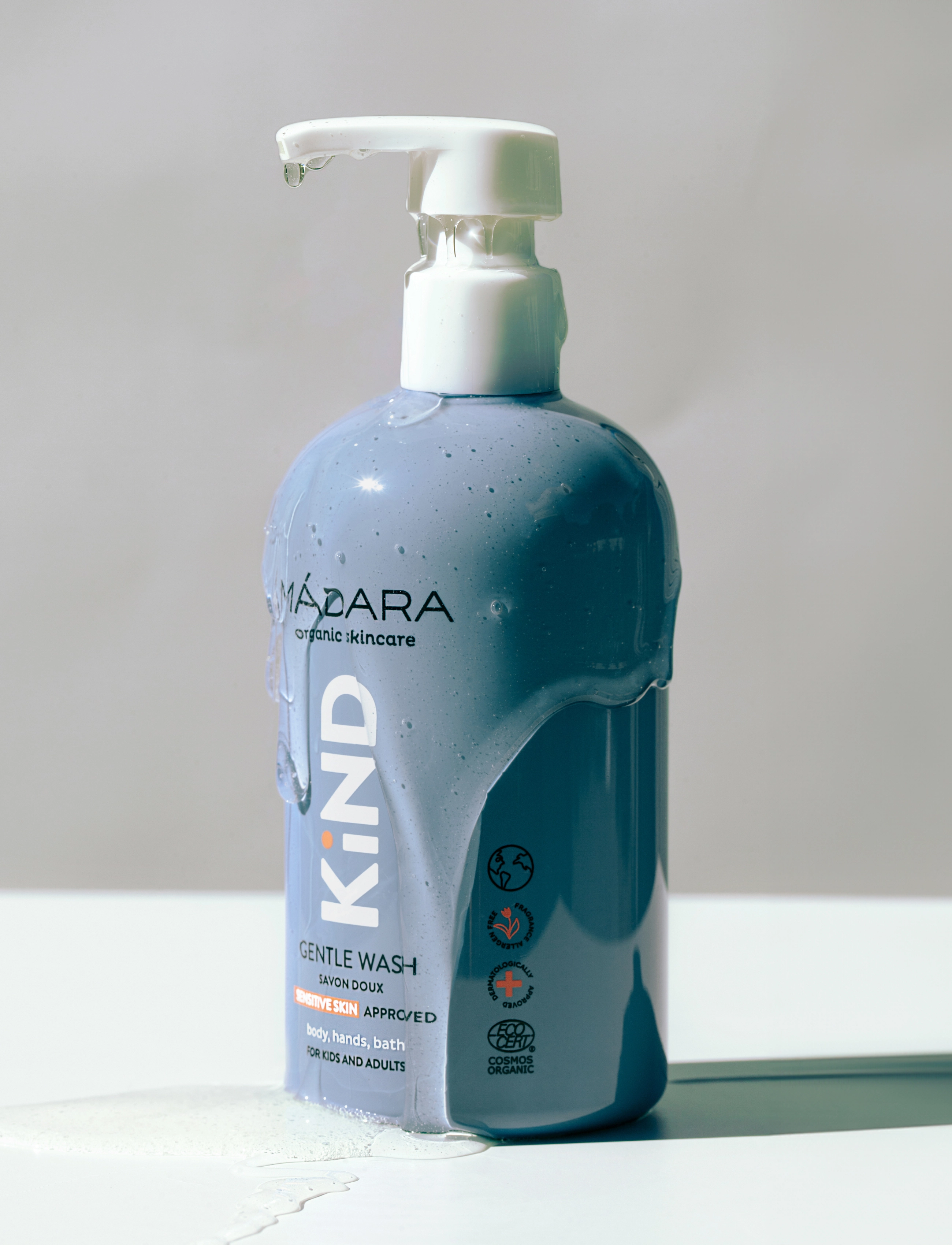 MÁDARA - KIND Gentle Wash - dušo želė ir aliejai - clear - 3