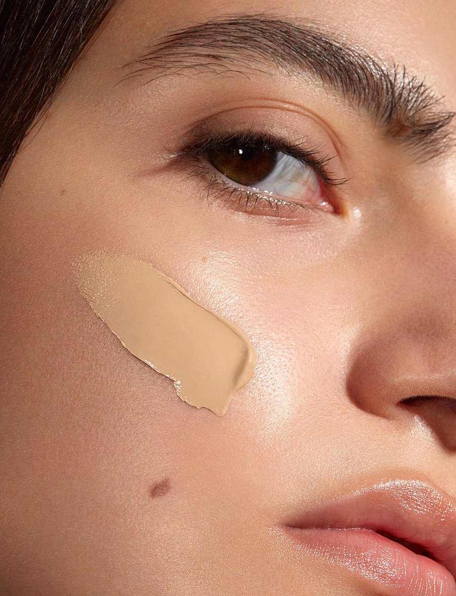 MÁDARA - SKINONYM Semi-Matte Peptide Foundation - makeup - #35 true beige - 2