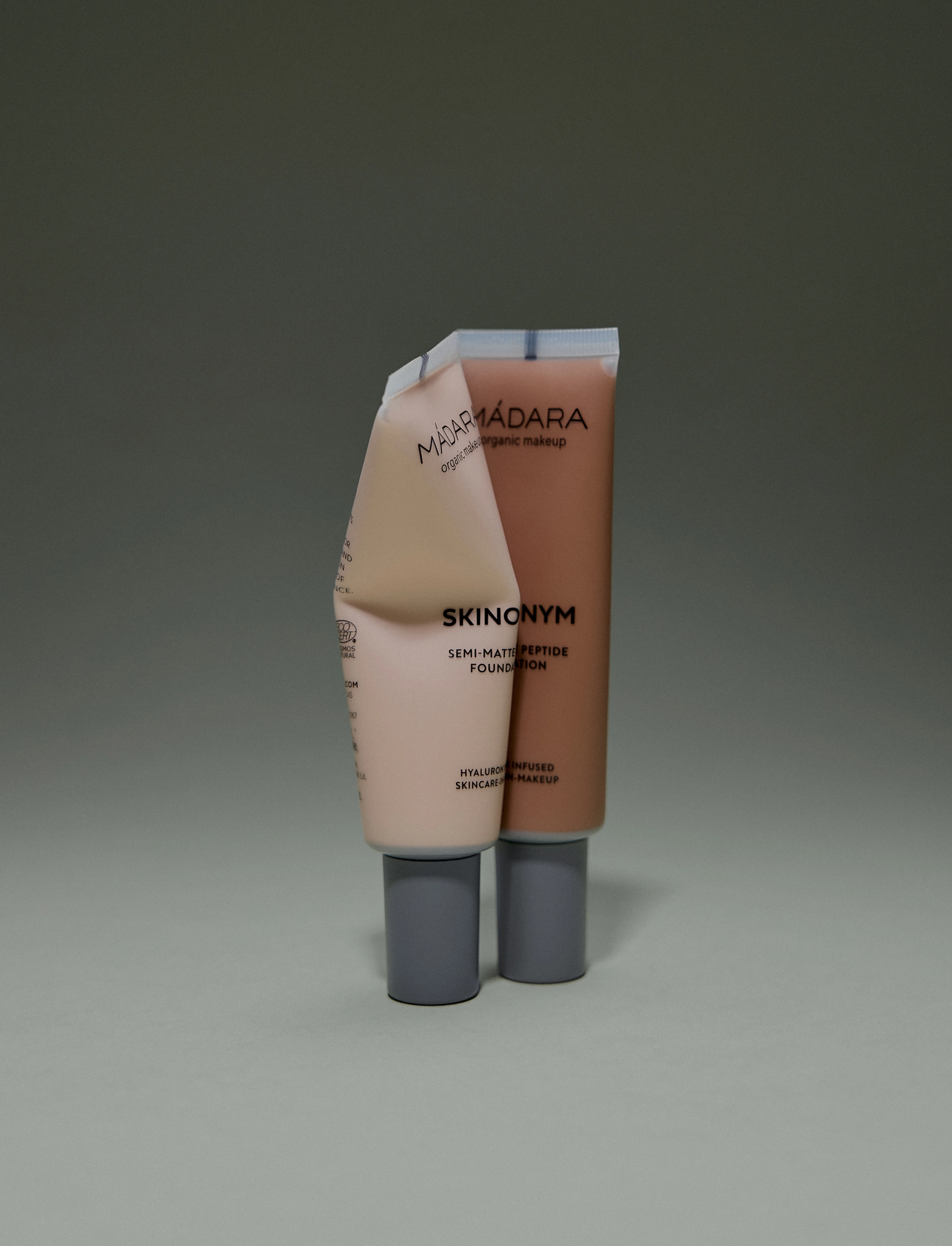 MÁDARA - SKINONYM Semi-Matte Peptide Foundation - förðunarvörur - #35 true beige - 3