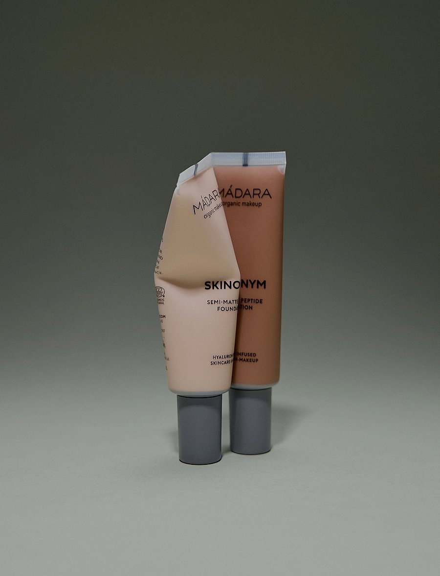 MÁDARA - SKINONYM Semi-Matte Peptide Foundation - makeup - #35 true beige - 3