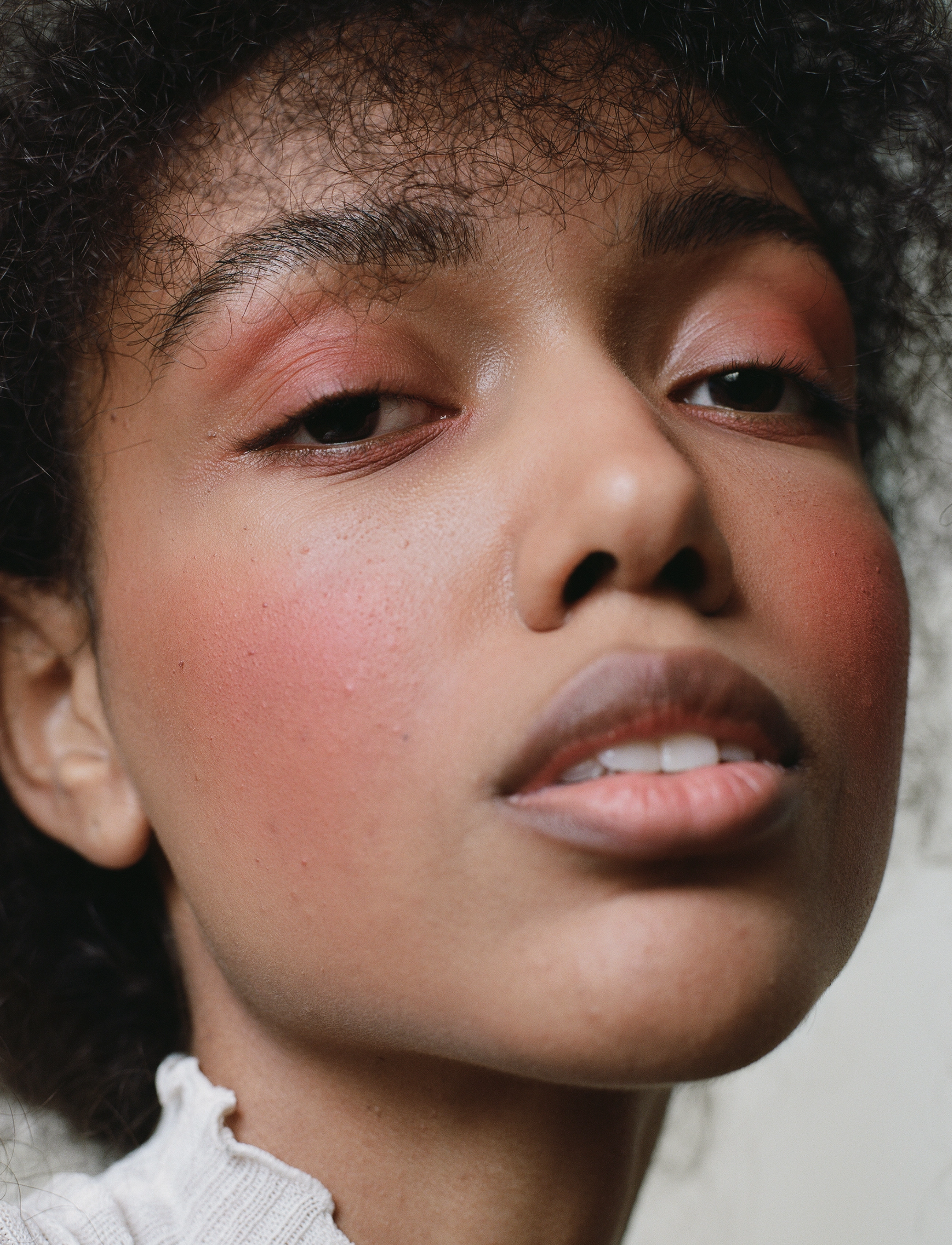 MÁDARA - MAGNETIC BLUSH Mineral Cheek Blusher - smink - #2 bare blossom - 3