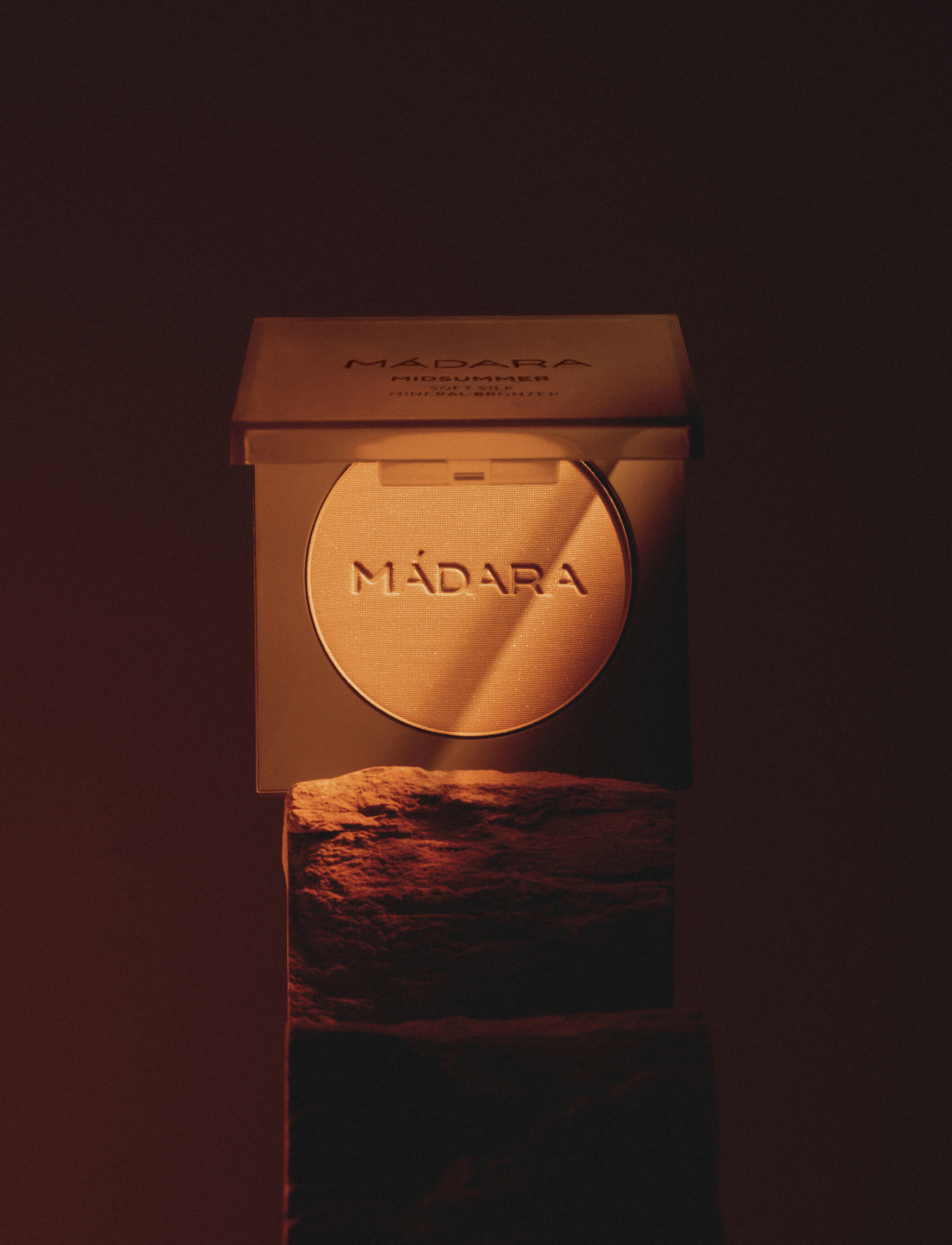 MÁDARA - MIDSUMMER Soft Silk Mineral Bronzer - smink - #1 heat - 4