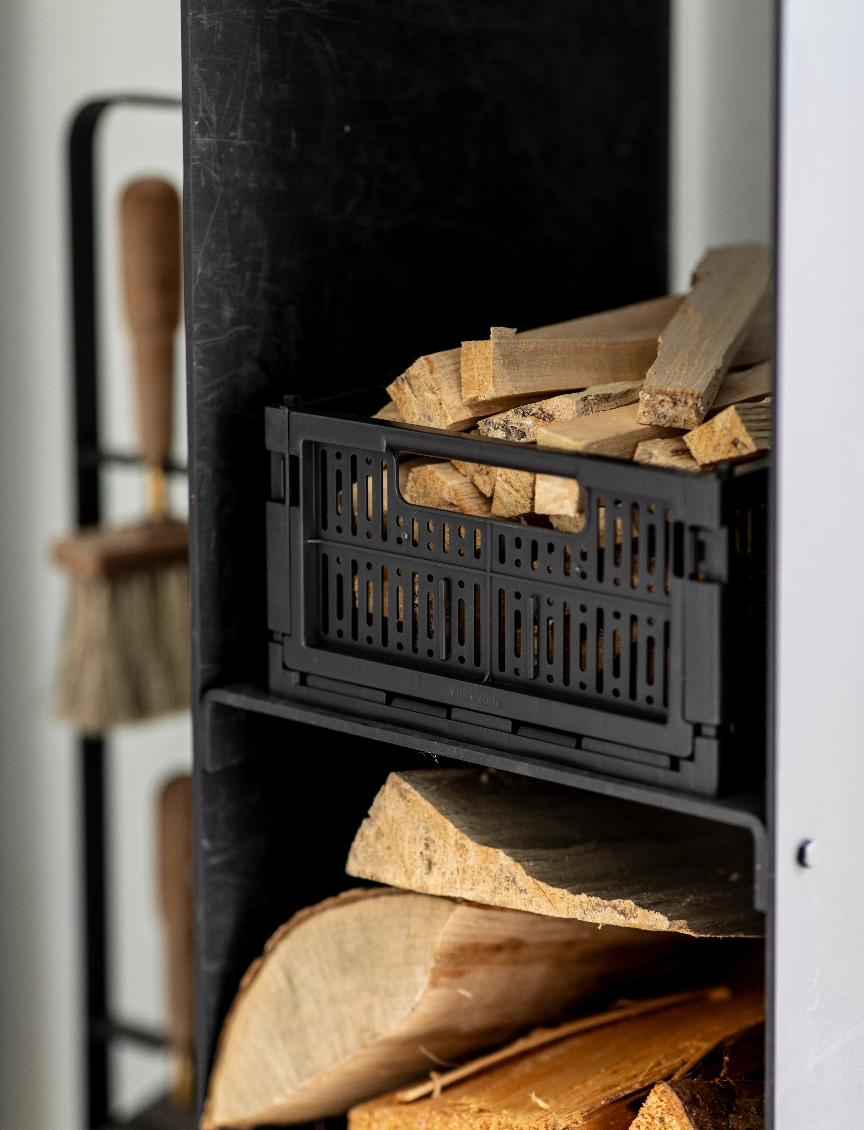 Made Crate - made crate midi - hoiukorvid - washed black sweater - 4