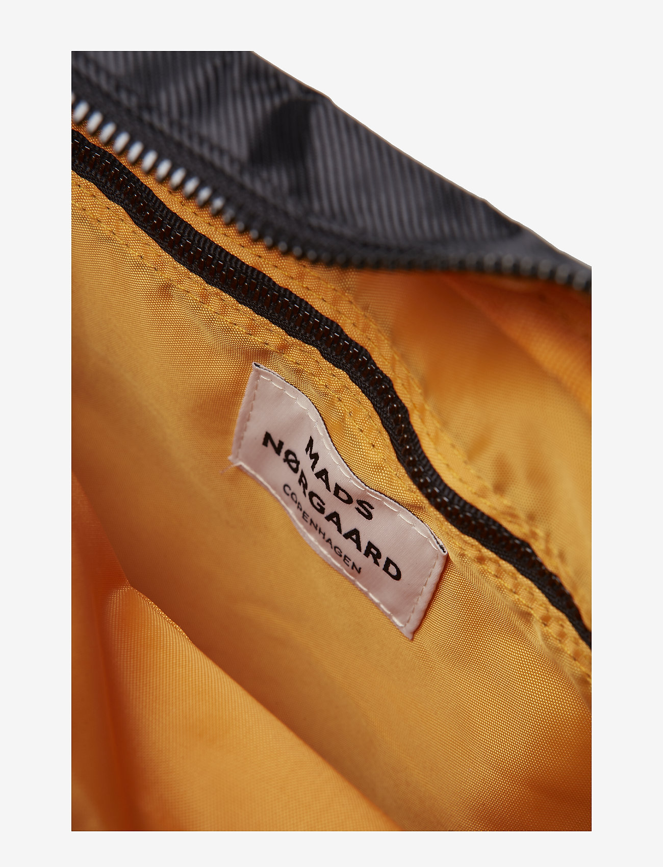 Mads Nørgaard - Bel Air Cappa - black - 4