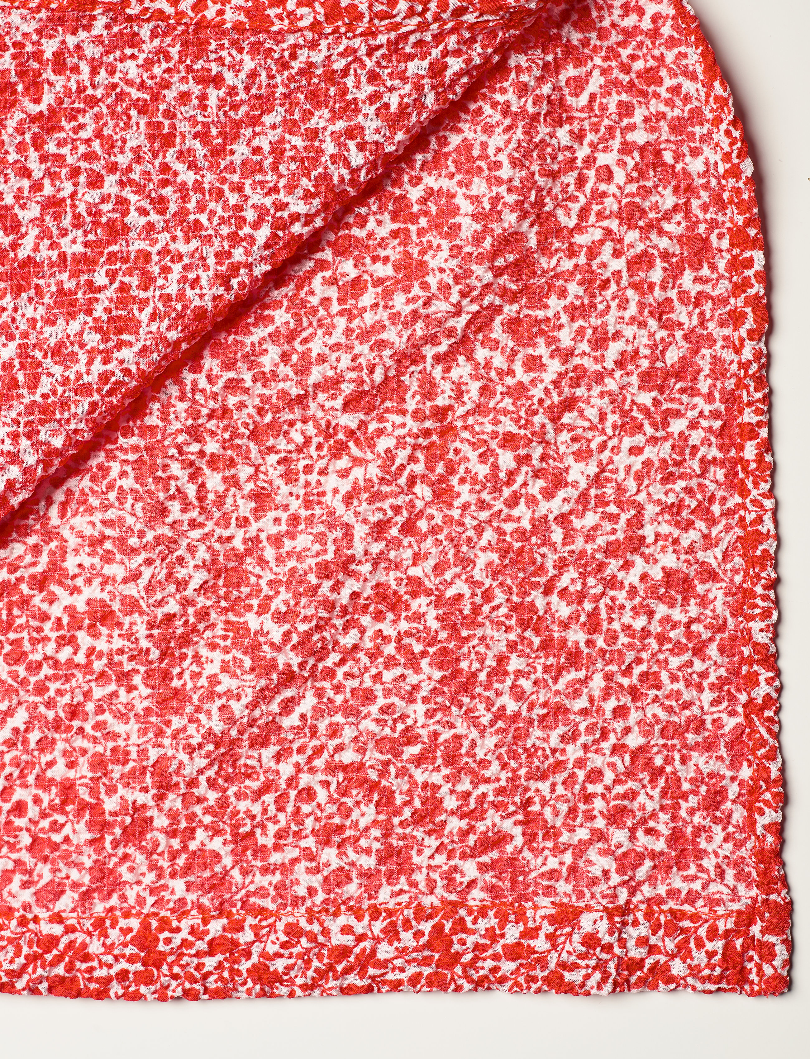 Mads Nørgaard - Bumpy Flower Docca - white/red - 5