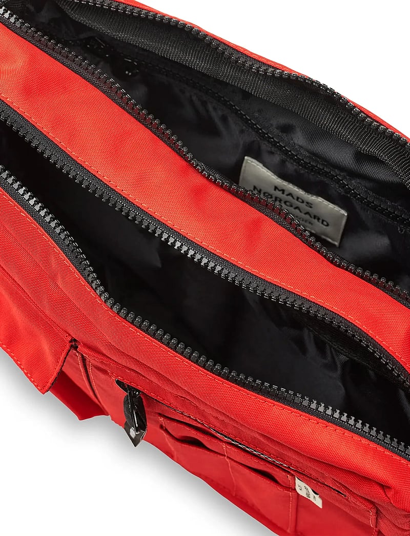 Mads Nørgaard - Bel One Cappa Bag - modetrends - fiery red - 1