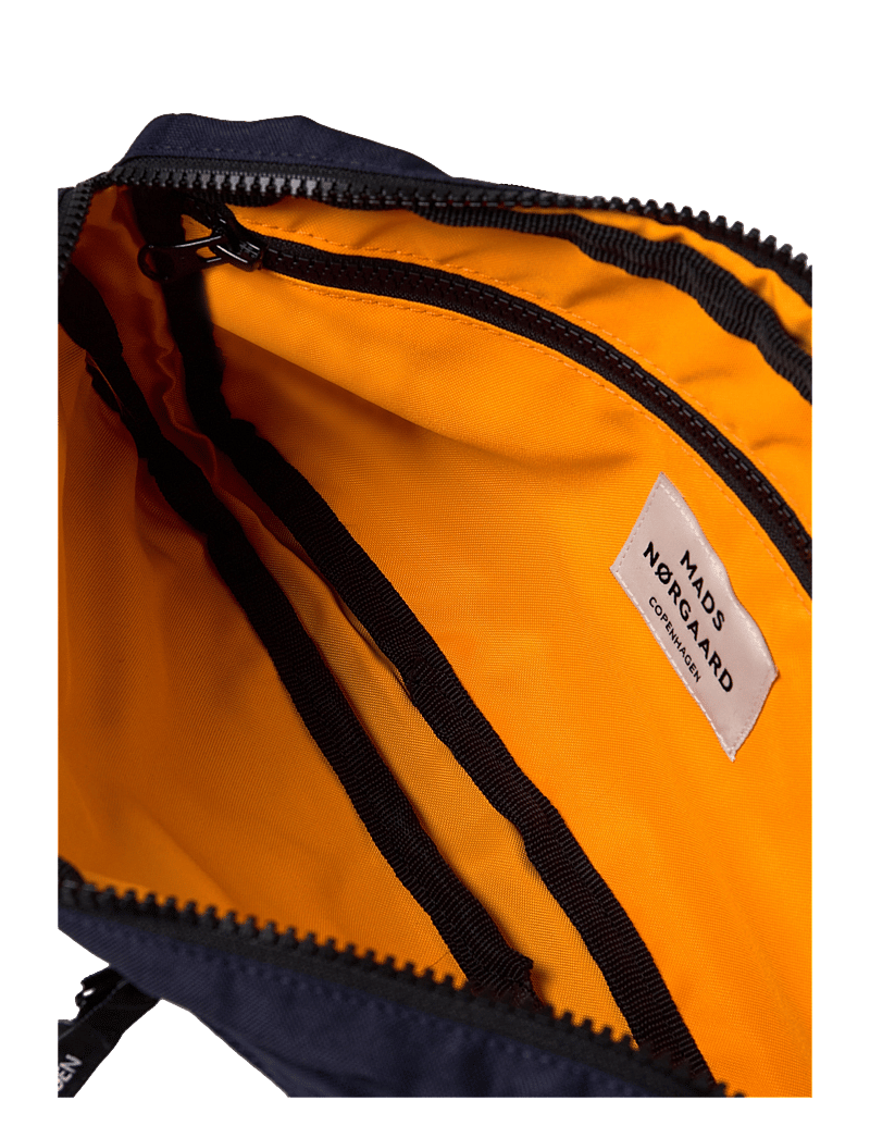 Mads Nørgaard - Bel One Carni Bag FAV - modetrends - parisian night - 3