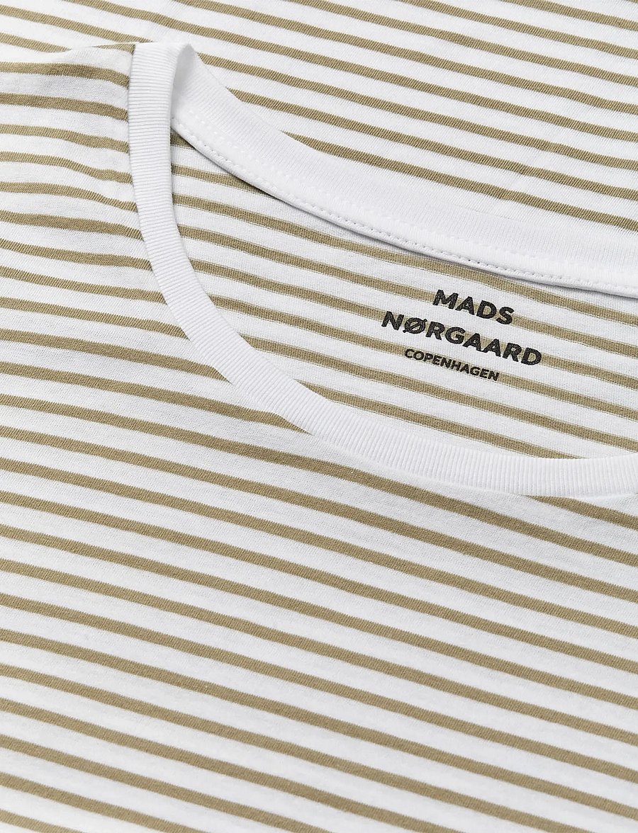 Mads Nørgaard - Fine Jersey Stripe Teasy Tee FAV - t-särgid - brilliant white/overland trek - 1
