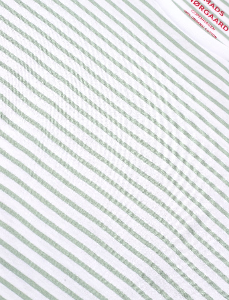 Mads Nørgaard - Fine Jersey Stripe Teasy Tee FAV - t-shirts - brilliant white/jadeite - 2