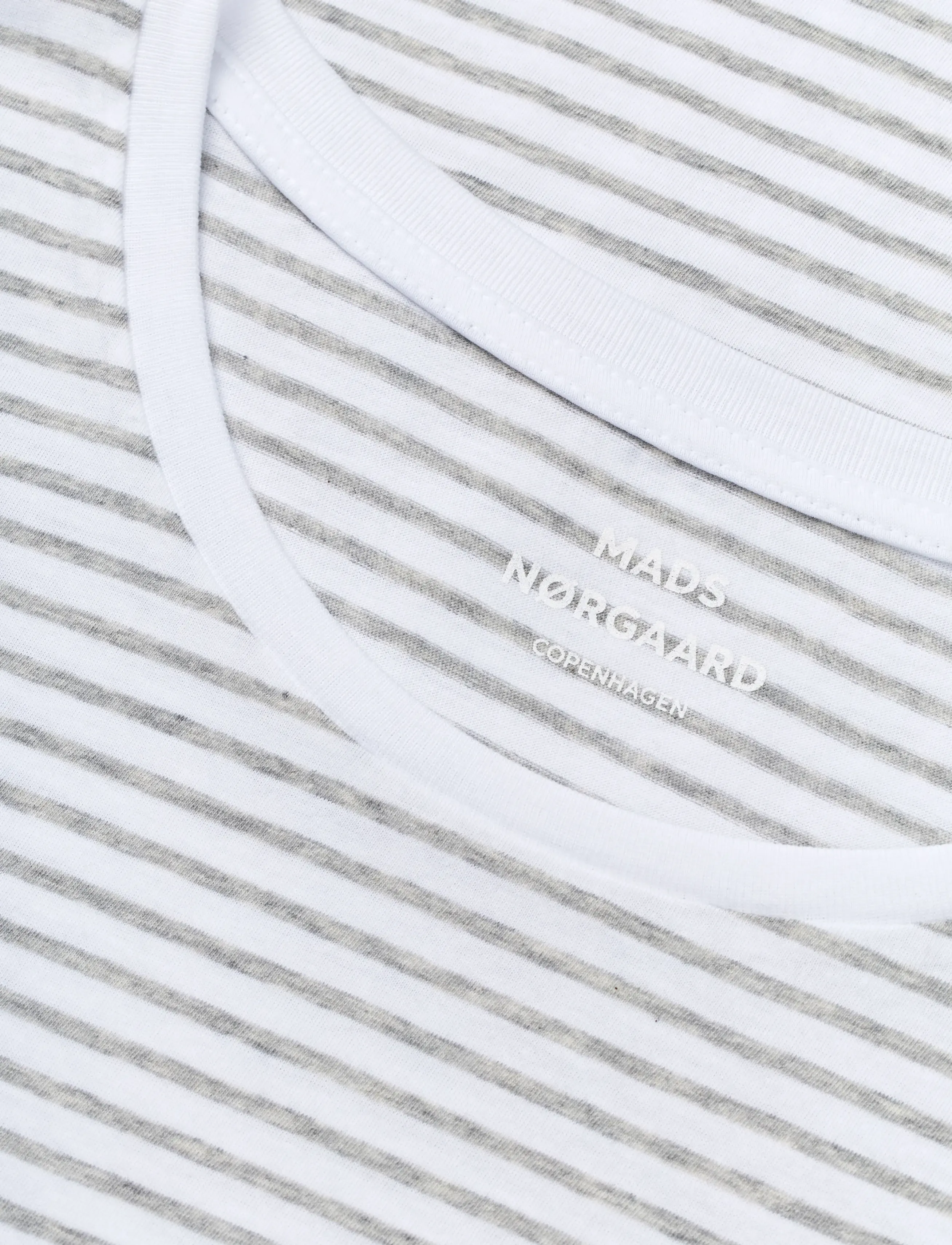 Mads Nørgaard - Organic Favorite Stripe Teasy - t-shirts - briliant white/light grey - 1