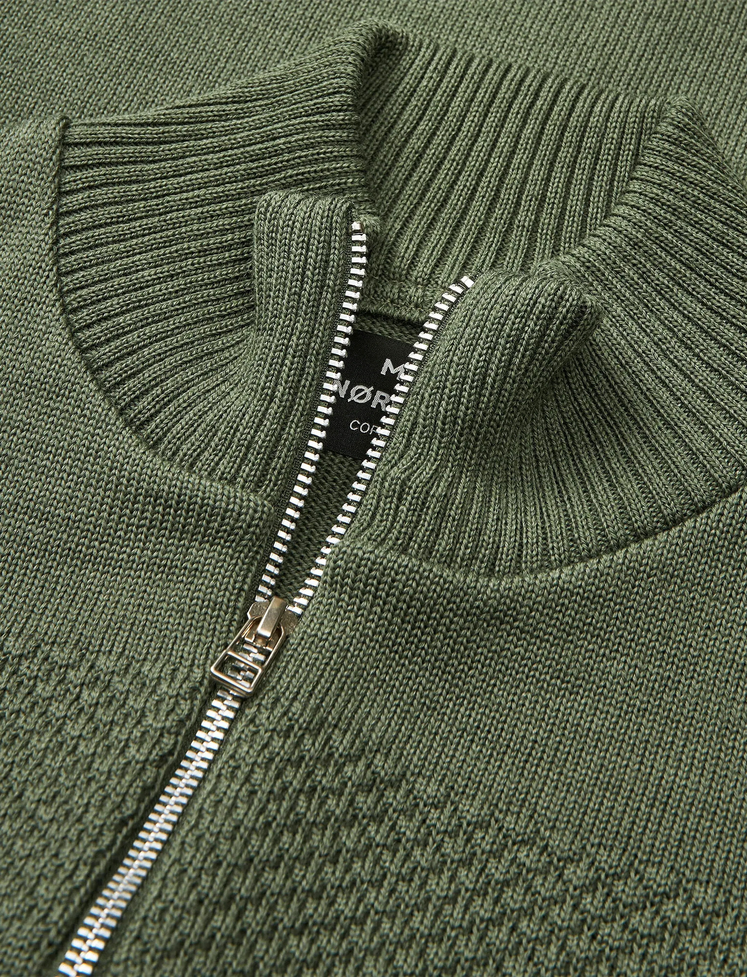 Mads Nørgaard - Wool Klemens Zip Knit - lukuga džemprid - four leaf clover - 1
