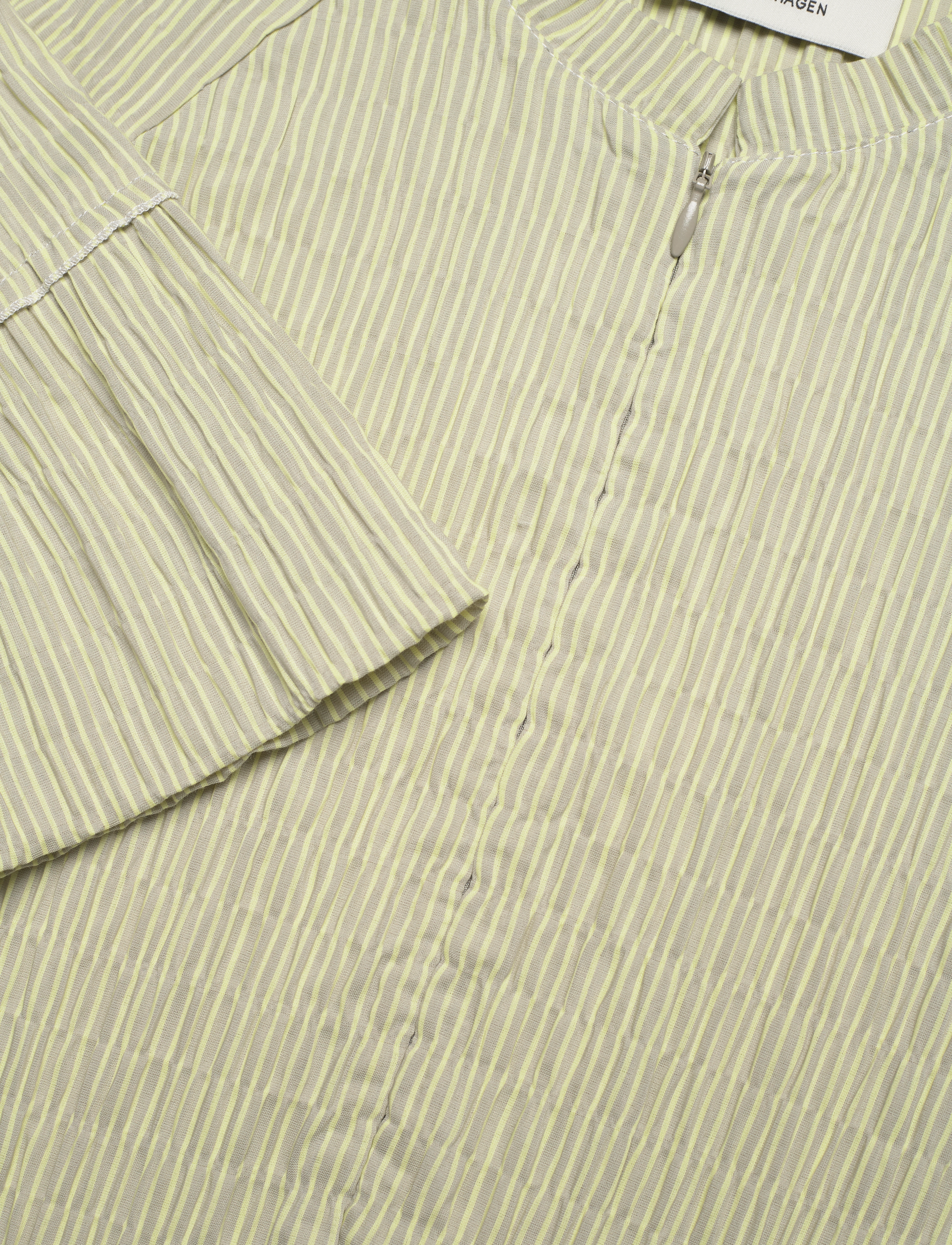 Mads Nørgaard - Crinckle Pop Dupina Dress - laurel oak / sunny lime - 3