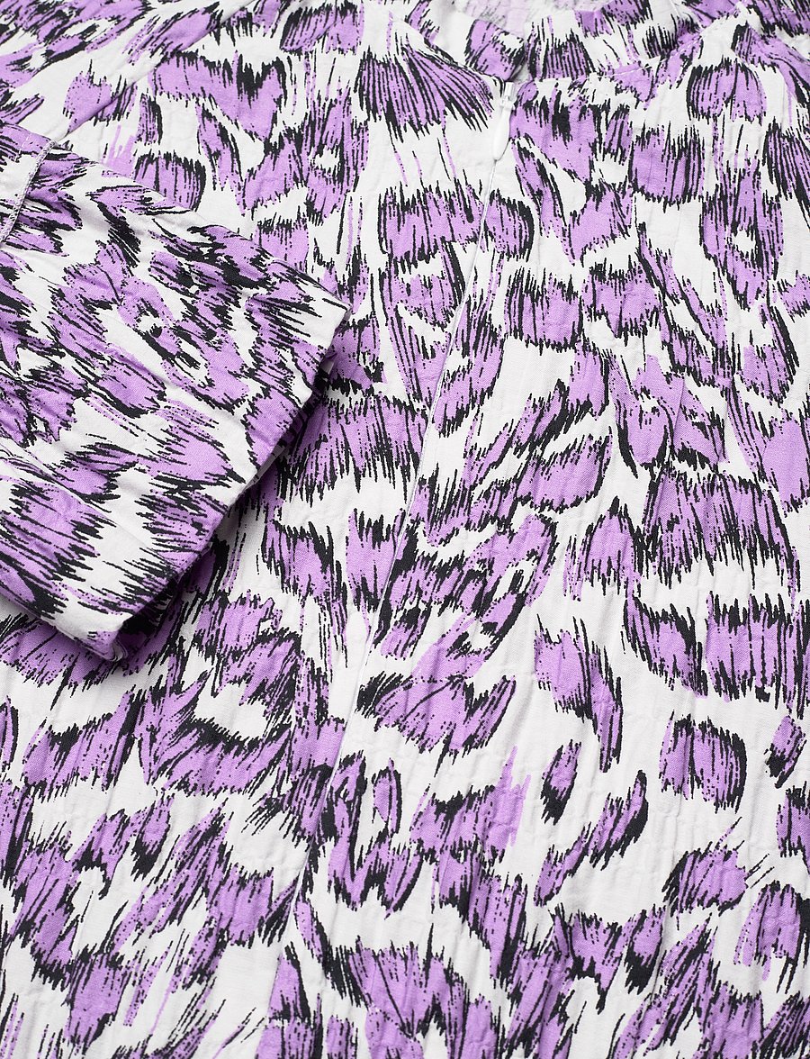 Mads Nørgaard - Chakra Dupina Dress - AOP - robes midi - animal aop snow white - 2