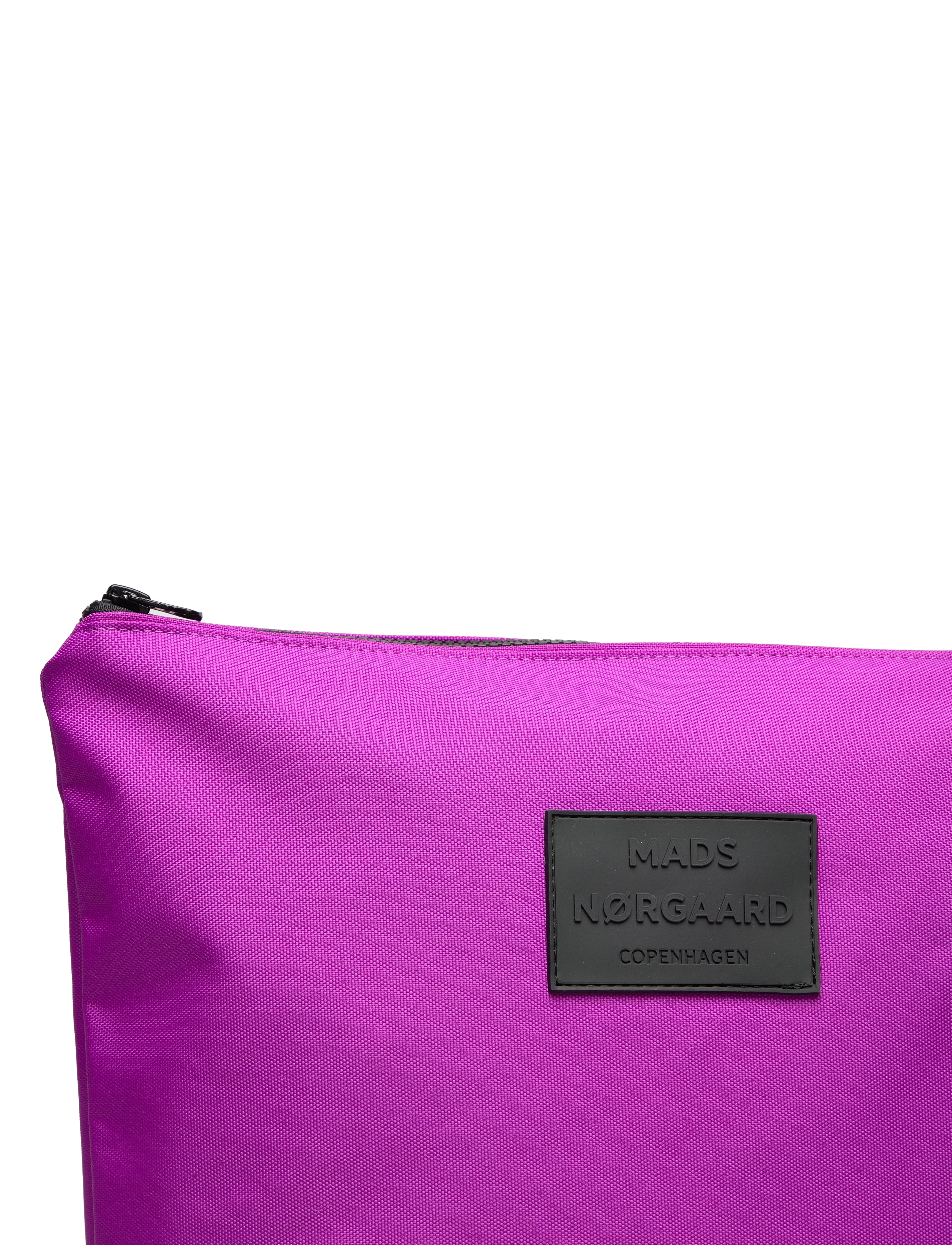 Mads Nørgaard - Bel One Hilden Toiletry Bag - purple cactus flower - 3