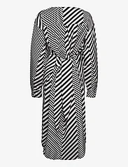 Mads Nørgaard - Mix Stripe Bailey Dress - t-shirt jurken - black/cloud dancer - 1