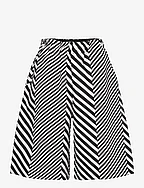 Mix Stripe Lilja Shorts - BLACK/CLOUD DANCER